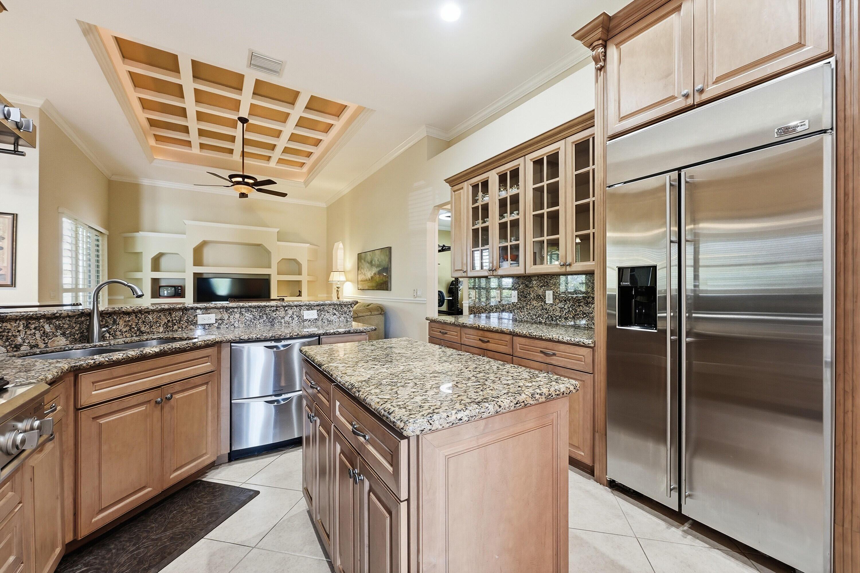 Se Heathwood Cir, Port Saint Lucie, FL 34952