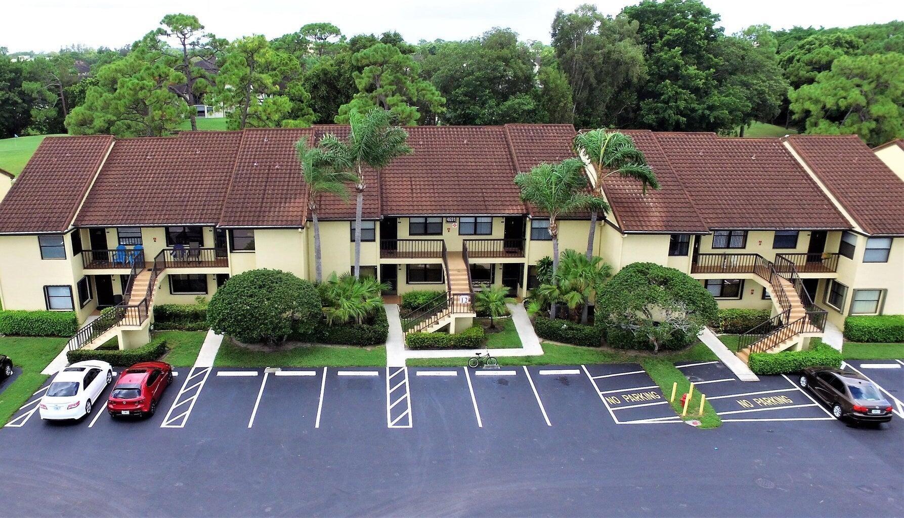 Lucerne Lakes Blvd E, Lake Worth, FL 33467