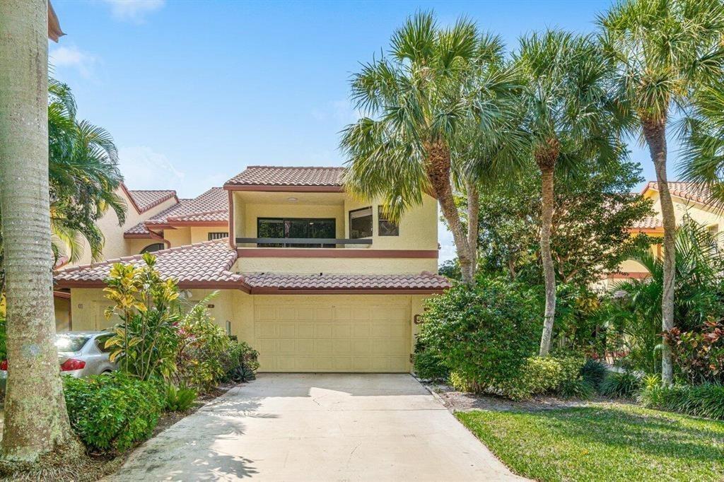 10th Fairway Dr, Delray Beach, FL 33484