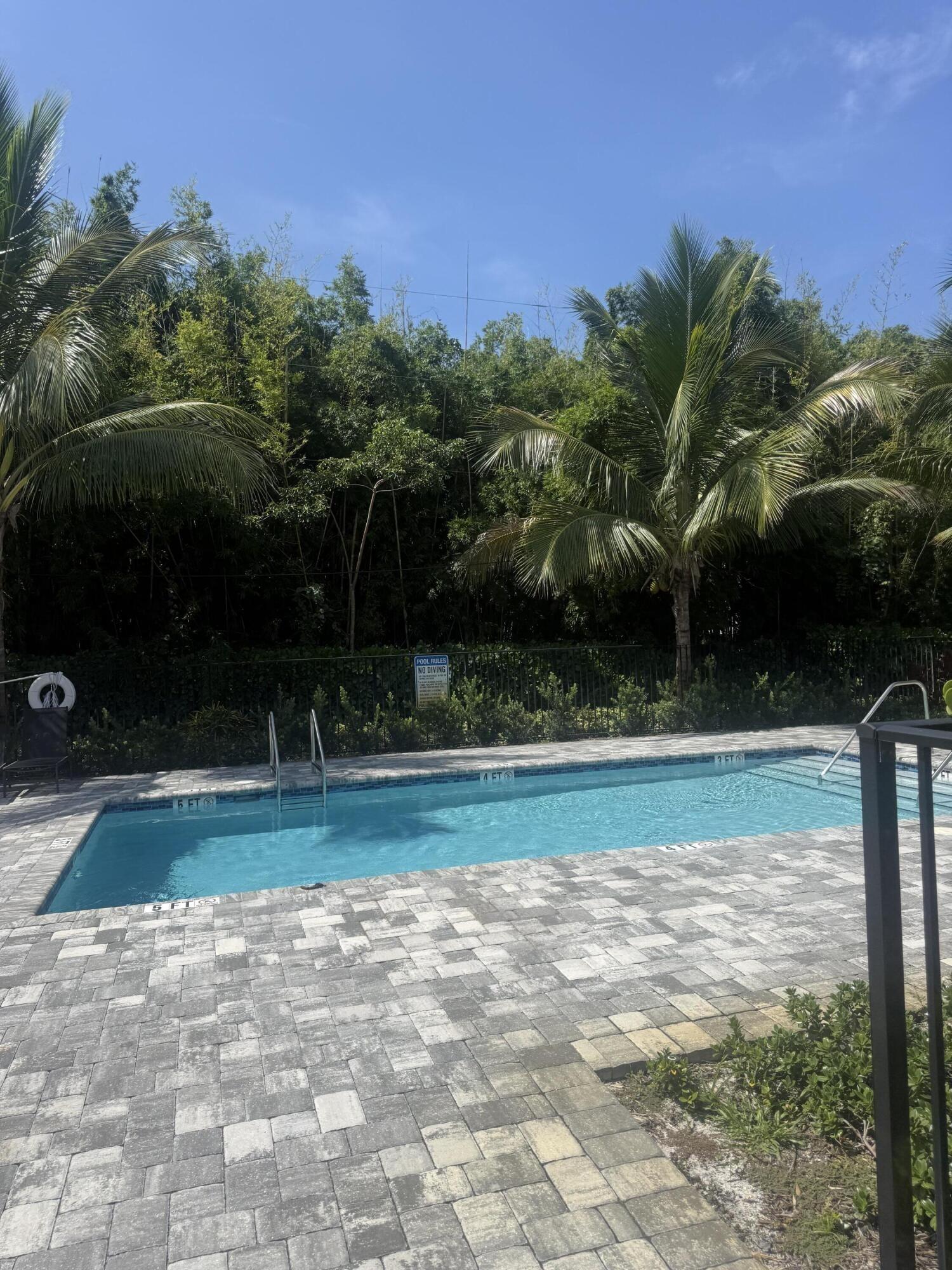Tenor Dr, West Palm Beach, FL 33413