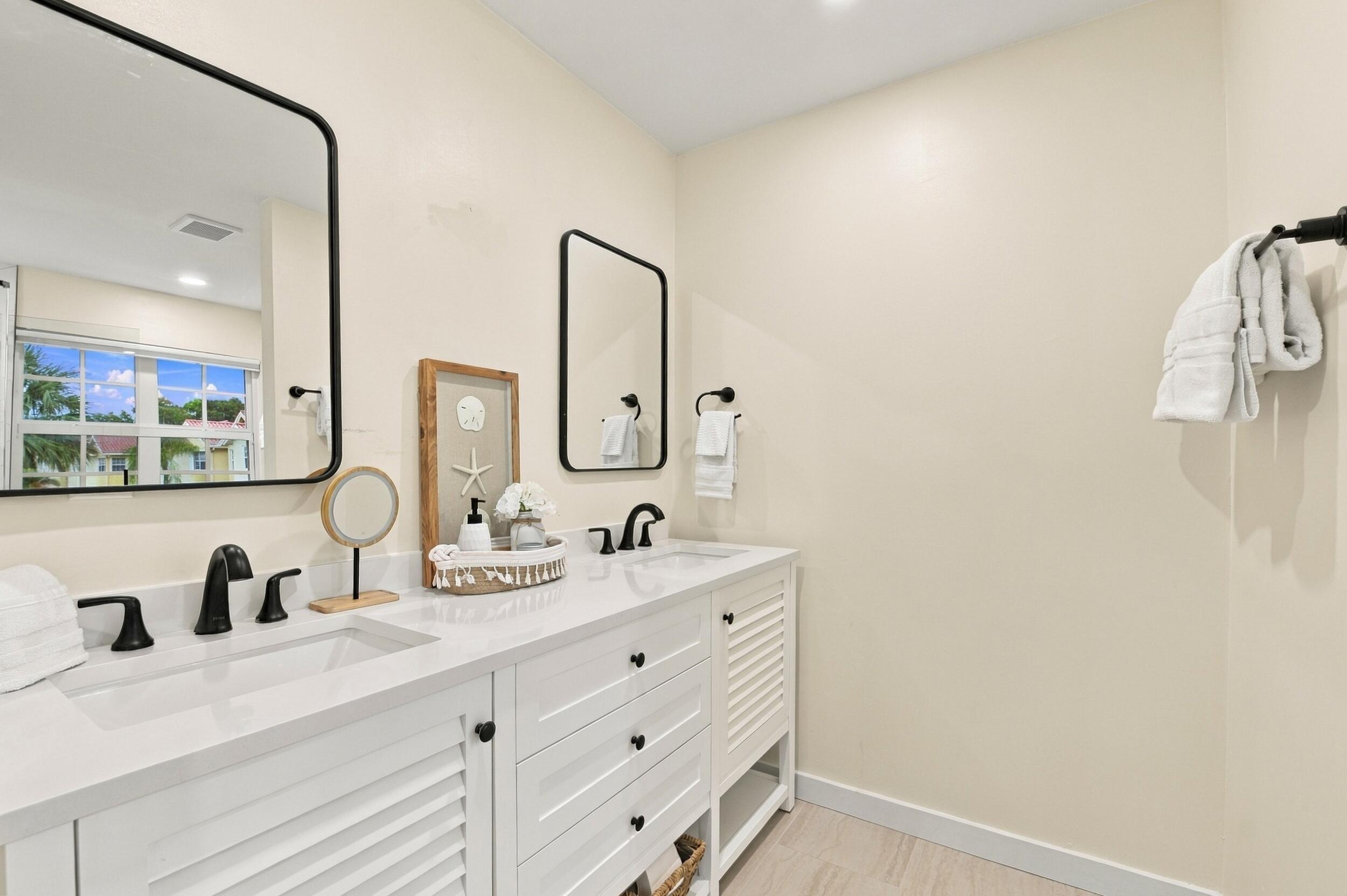 S Ocean Blvd, Pompano Beach, FL 33062