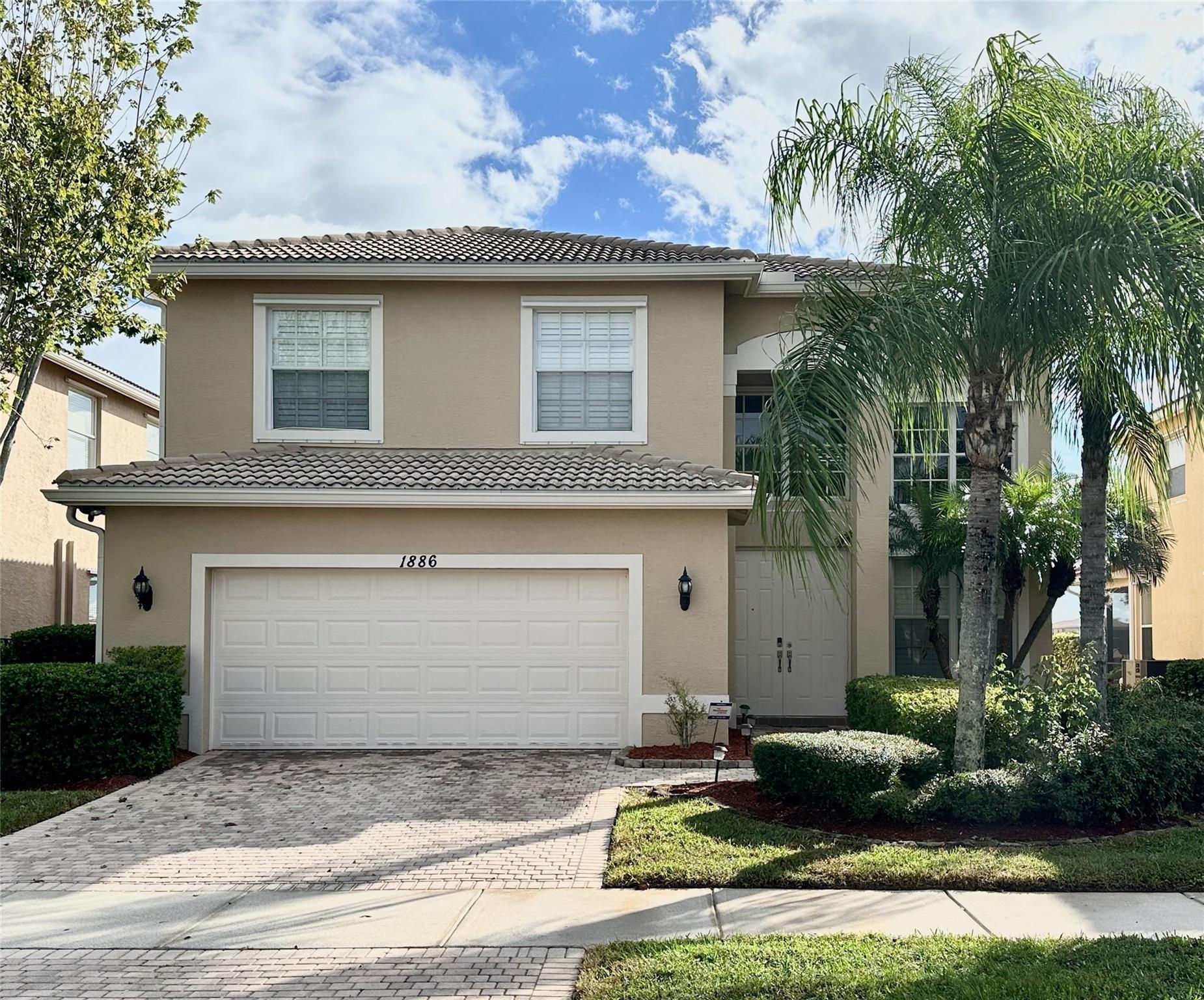 Grey Falcon Cir Sw, Vero Beach, FL 32962