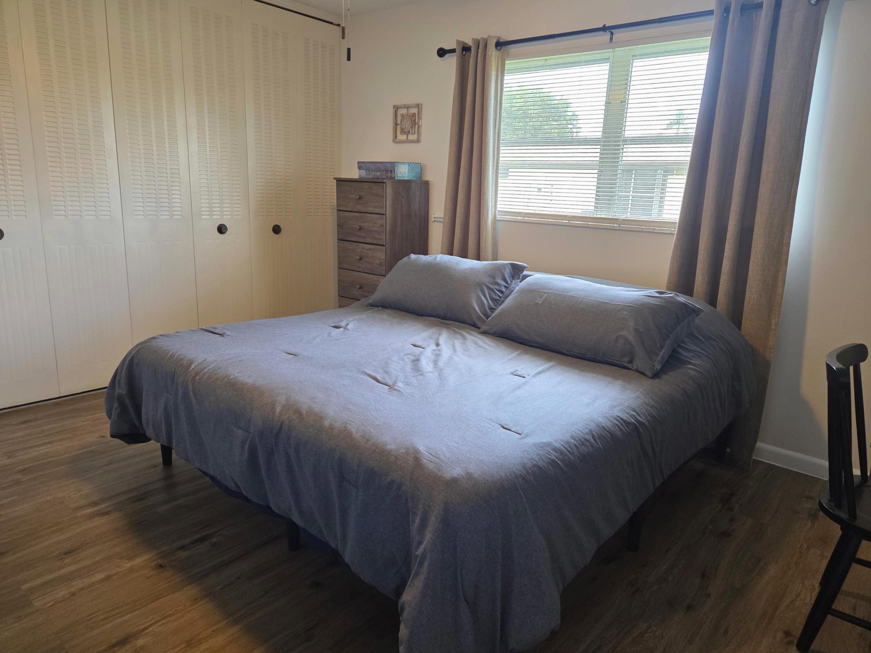 Ashley Dr W, West Palm Beach, FL 33415
