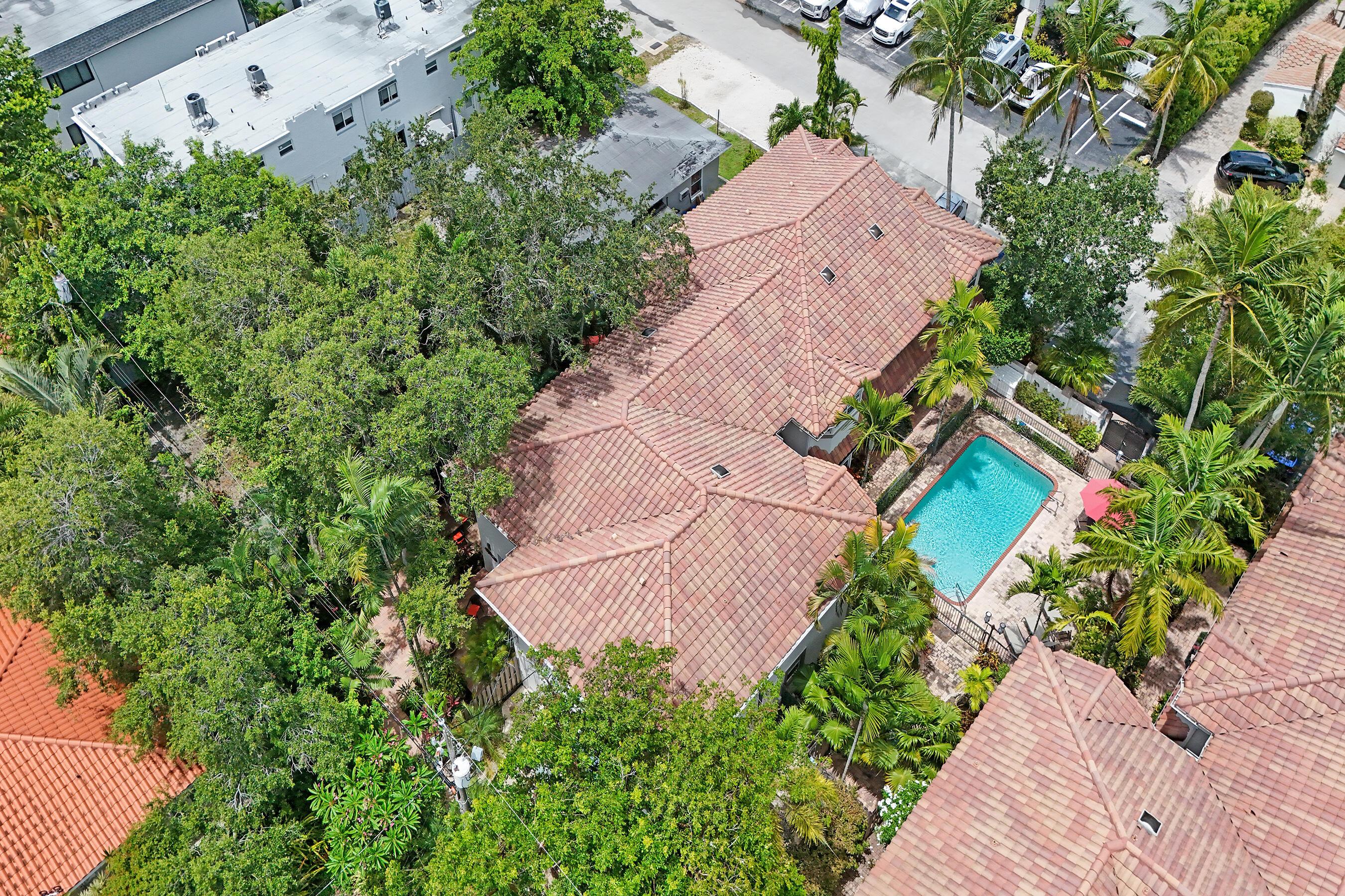 Ne 9th Ave, Fort Lauderdale, FL 33304