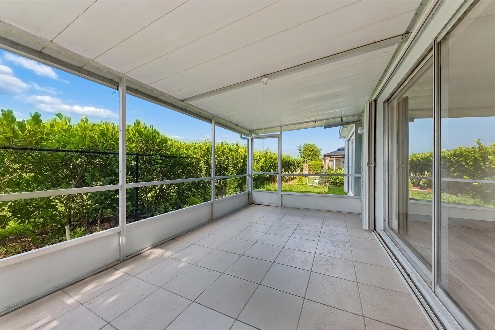 Pine Forest Cir E, Lake Worth, FL 33467