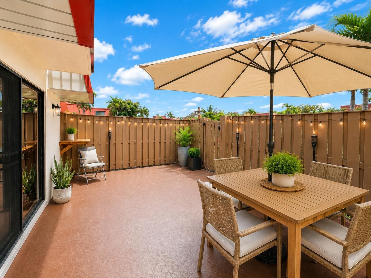 Meridian Way S, Palm Beach Gardens, FL 33410