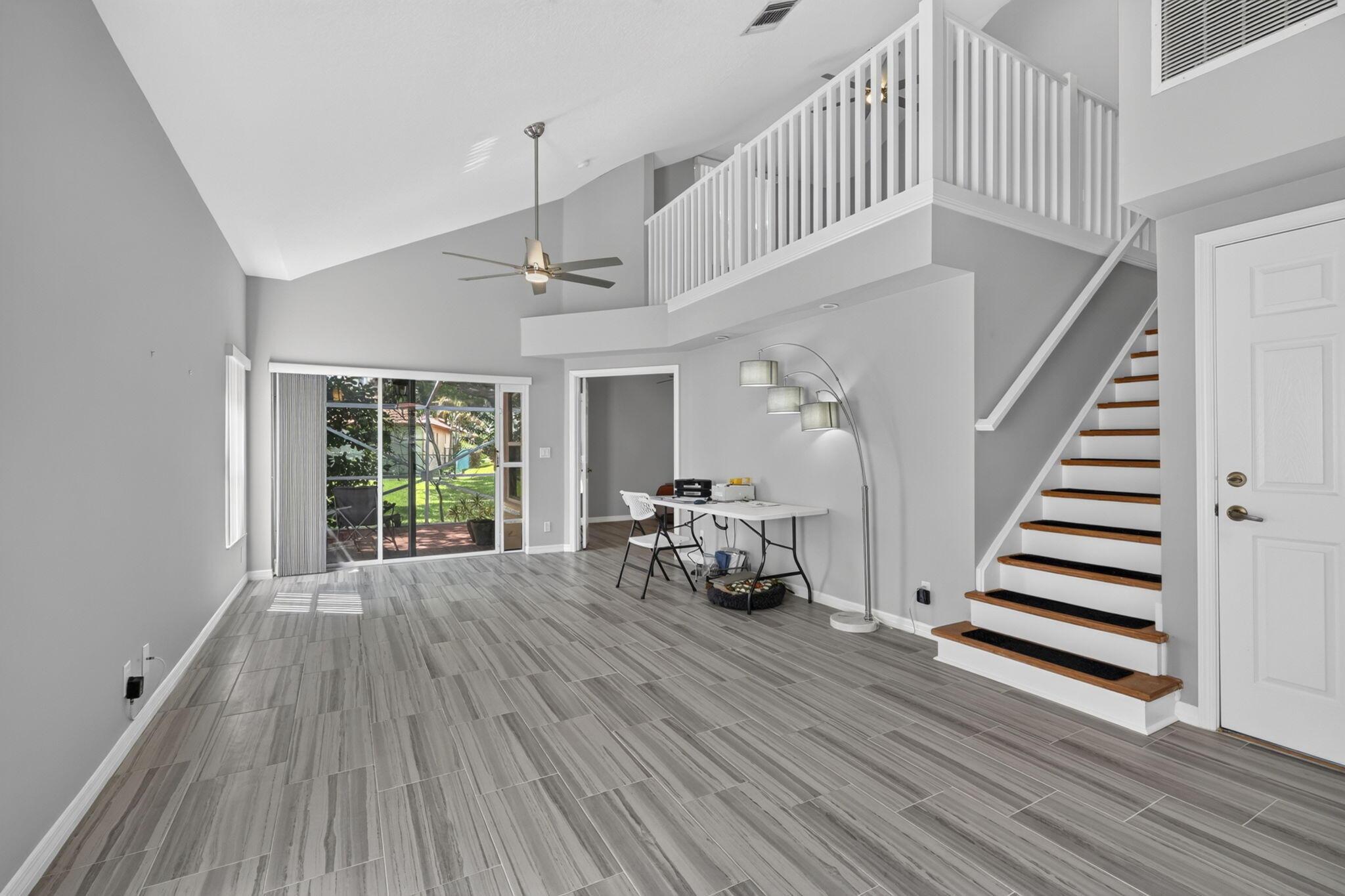 Via Jardin, Riviera Beach, FL 33418