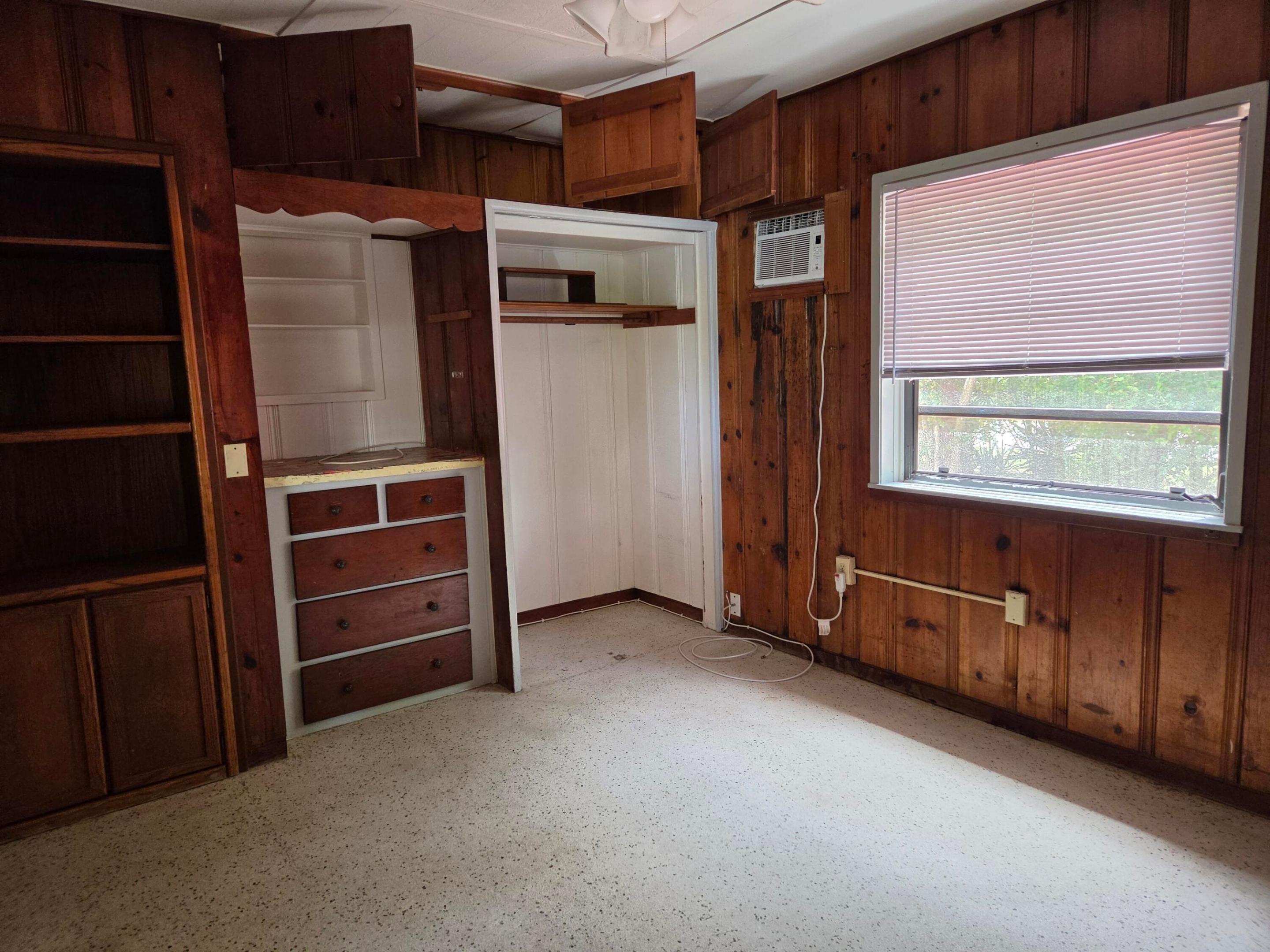 Ne 22nd Dr, Wilton Manors, FL 33305