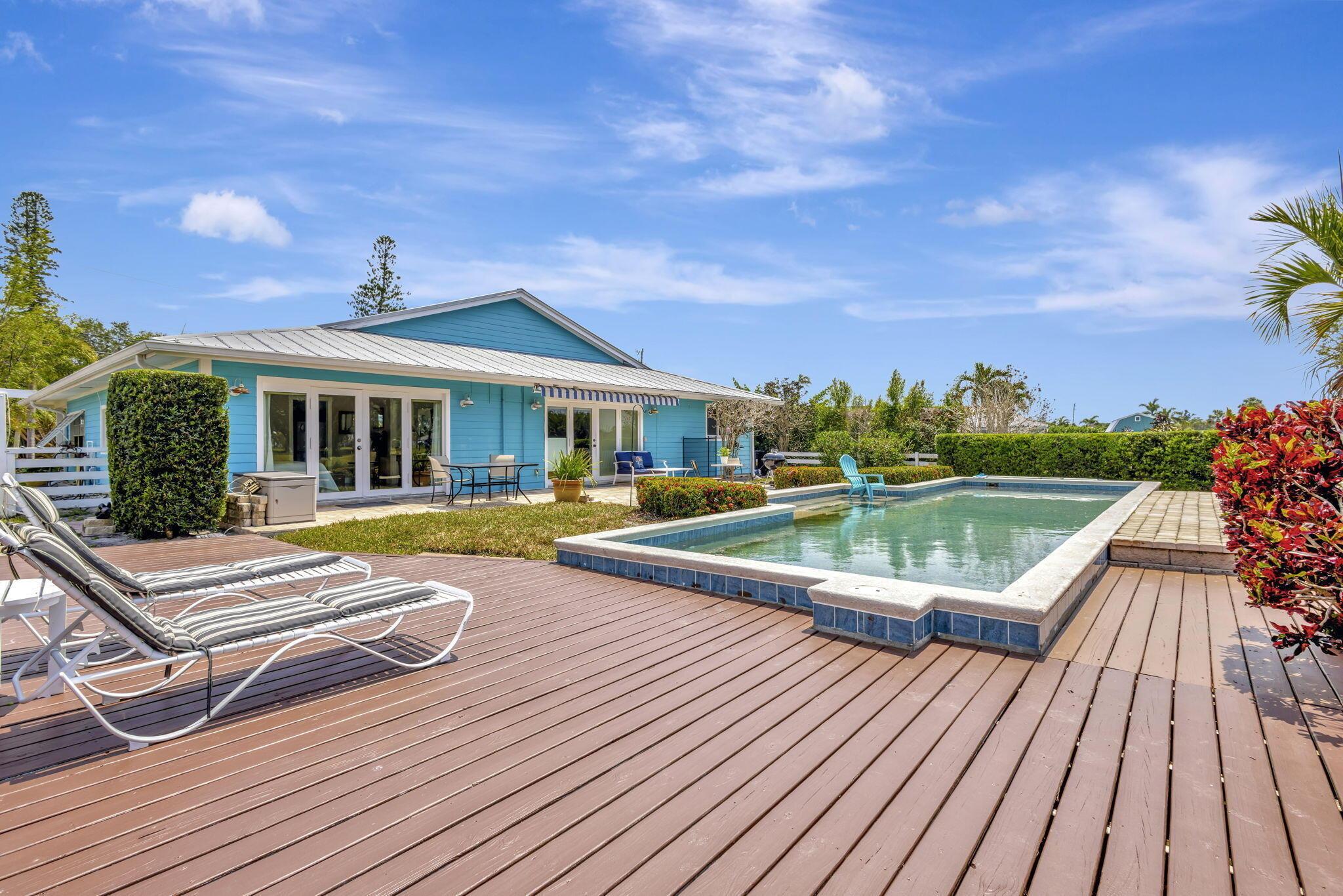 Se Treasure Island Rd, Port Saint Lucie, FL 34952