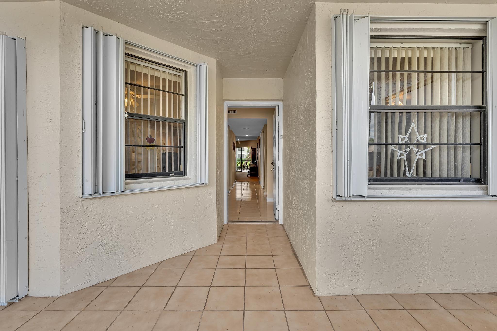 Fairfax Dr, Tamarac, FL 33321