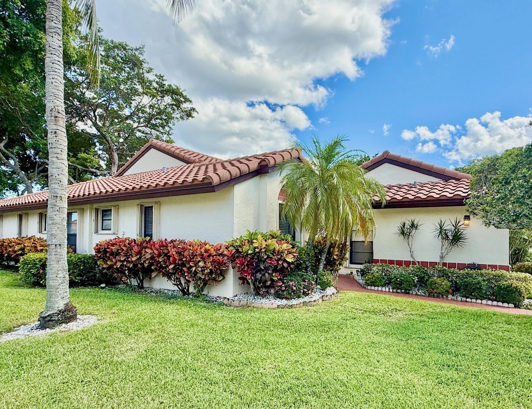 Palm Springs Ln, Boynton Beach, FL 33437