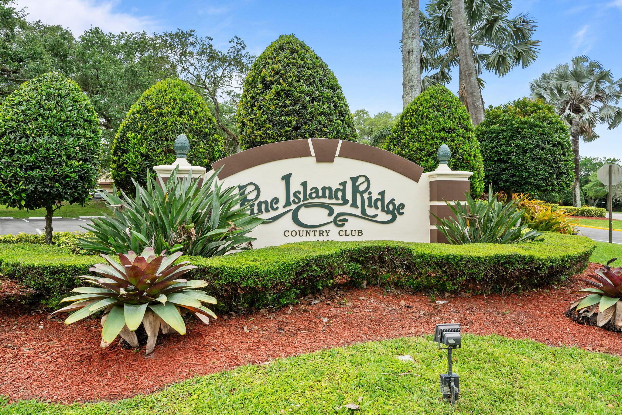 Live Oak Pl, Davie, FL 33324