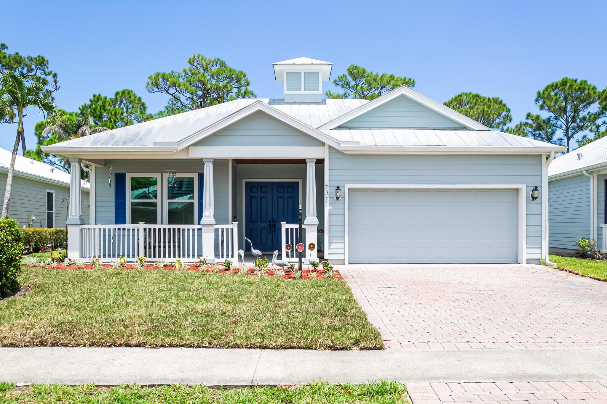 Ne Canoe Park Cir, Port Saint Lucie, FL 34983