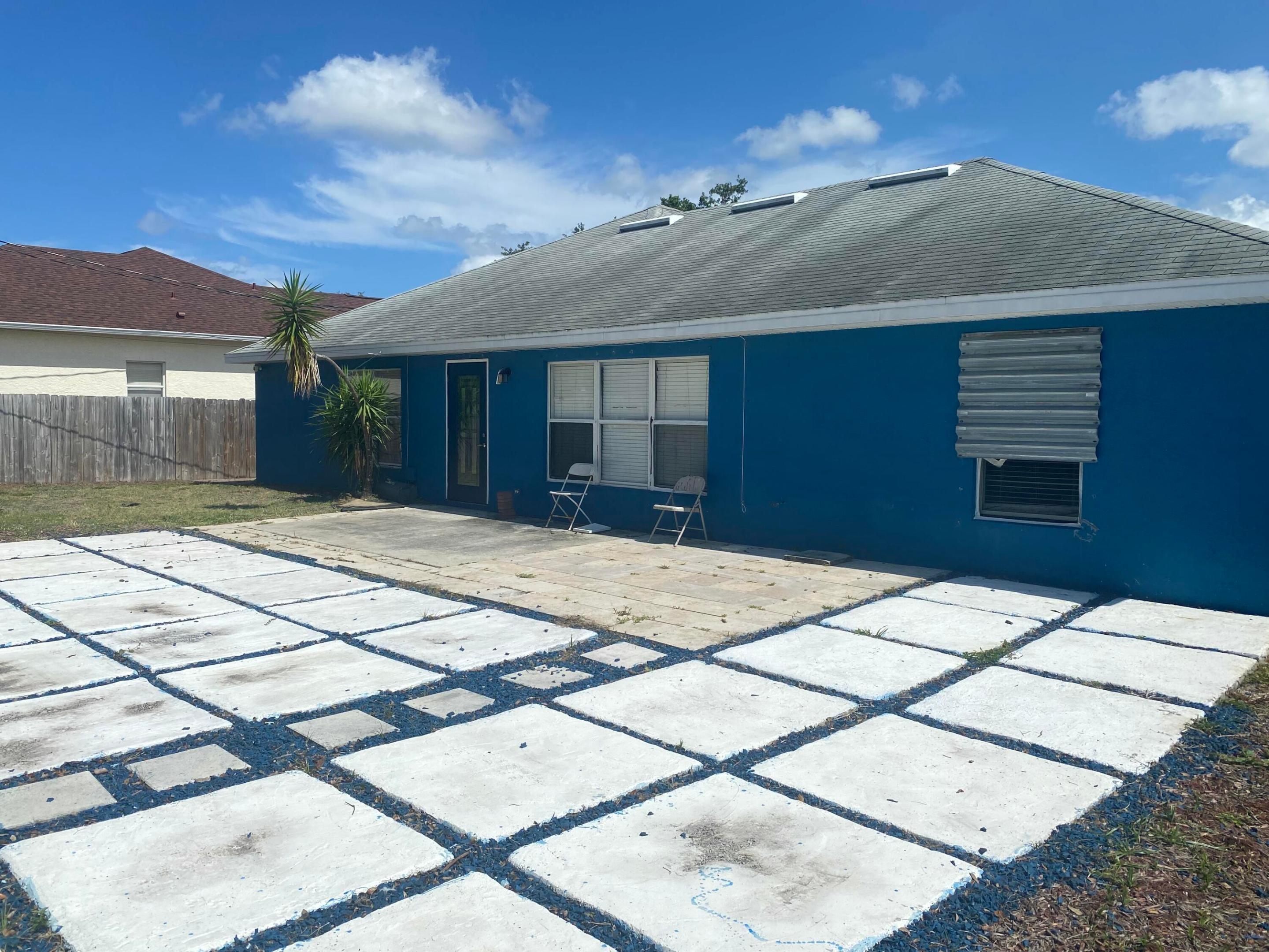 Sw Sarazen Ave, Port Saint Lucie, FL 34953