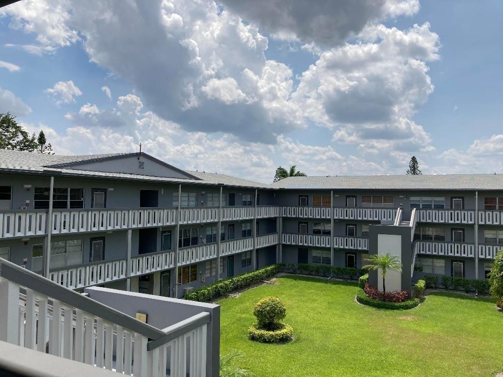 Suffolk D, Boca Raton, FL 33434