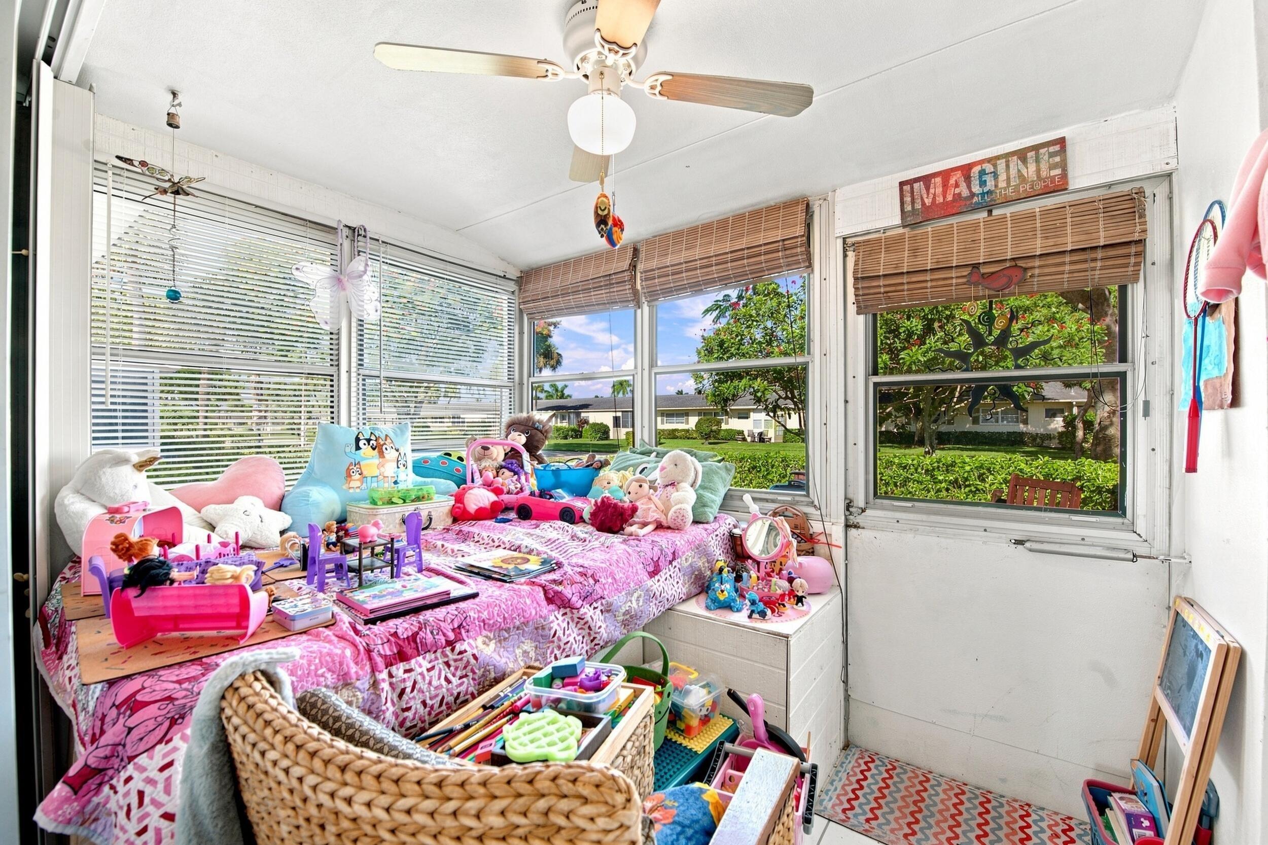Emory Dr W, West Palm Beach, FL 33415