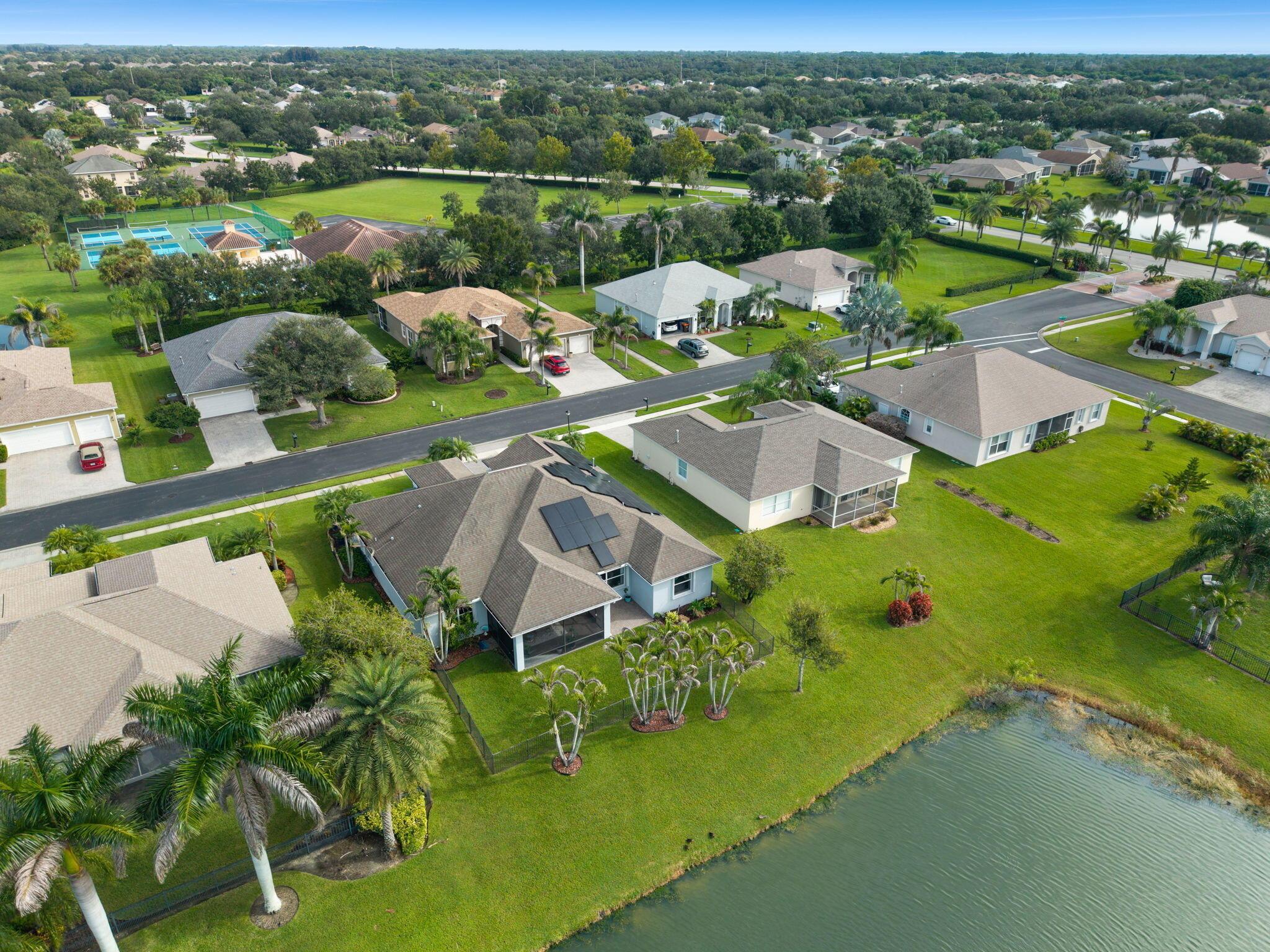 Tangelo Cir Sw, Vero Beach, FL 32968