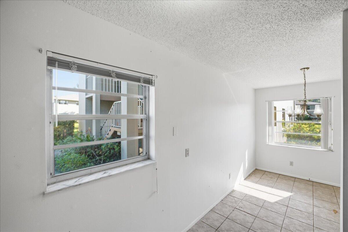 Lake Vista Trl, Port Saint Lucie, FL 34952