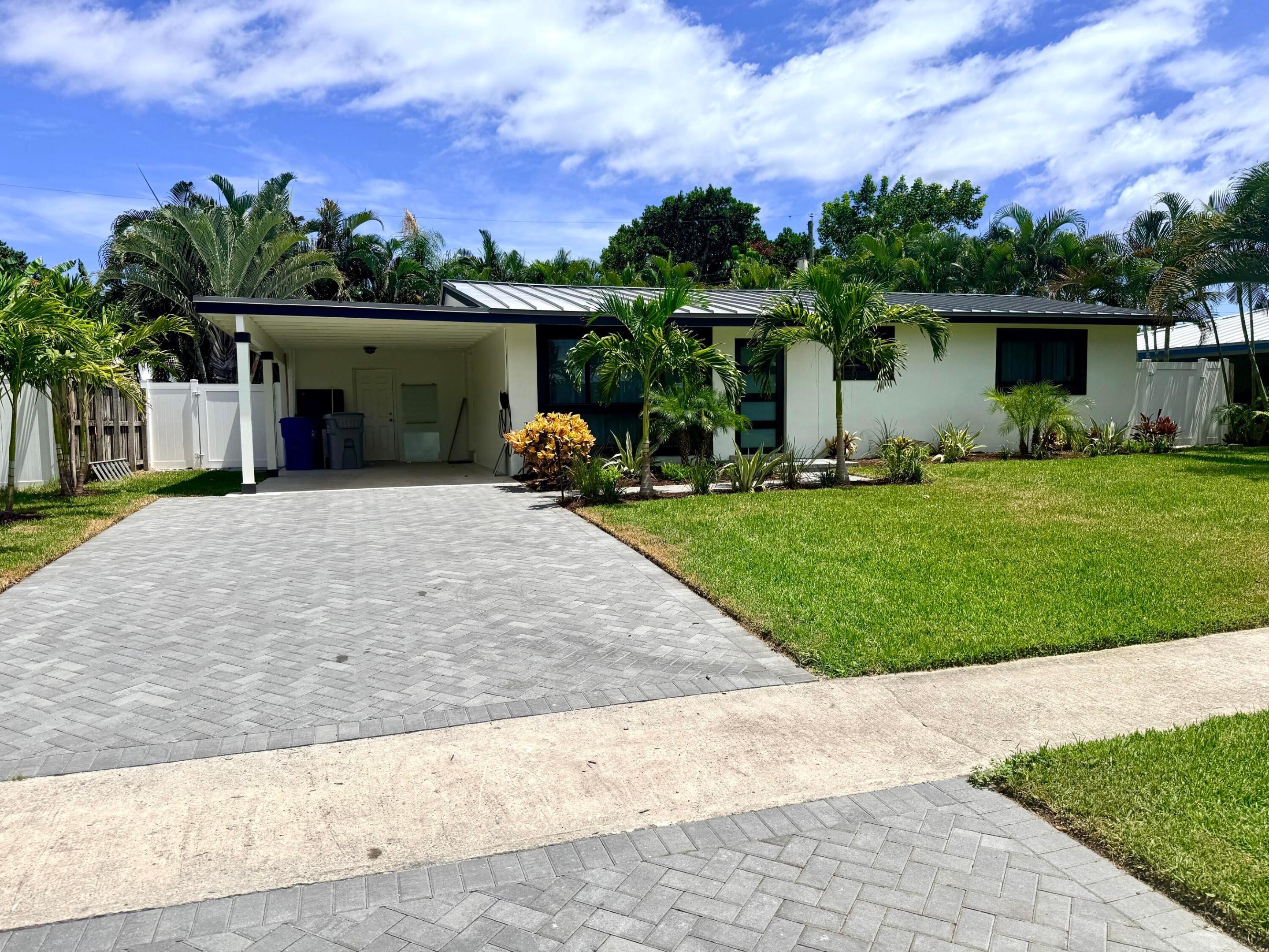 Ne 24th Ave, Pompano Beach, FL 33062
