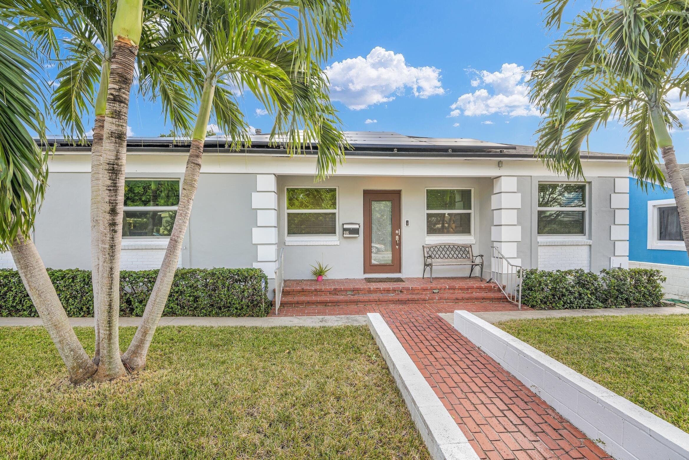 31st St, West Palm Beach, FL 33407
