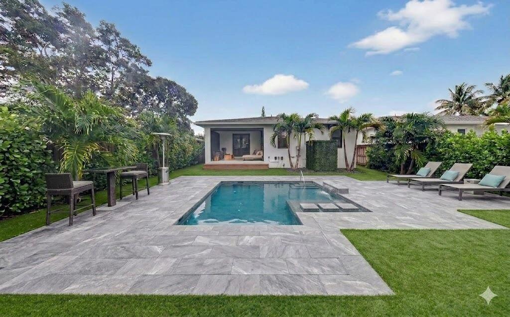 Ne 25th St, Wilton Manors, FL 33305