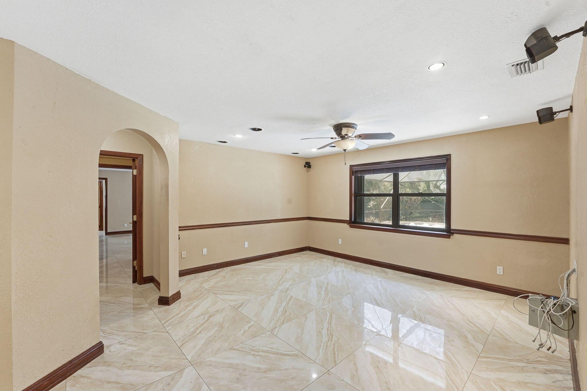 61st Ln N, West Palm Beach, FL 33412