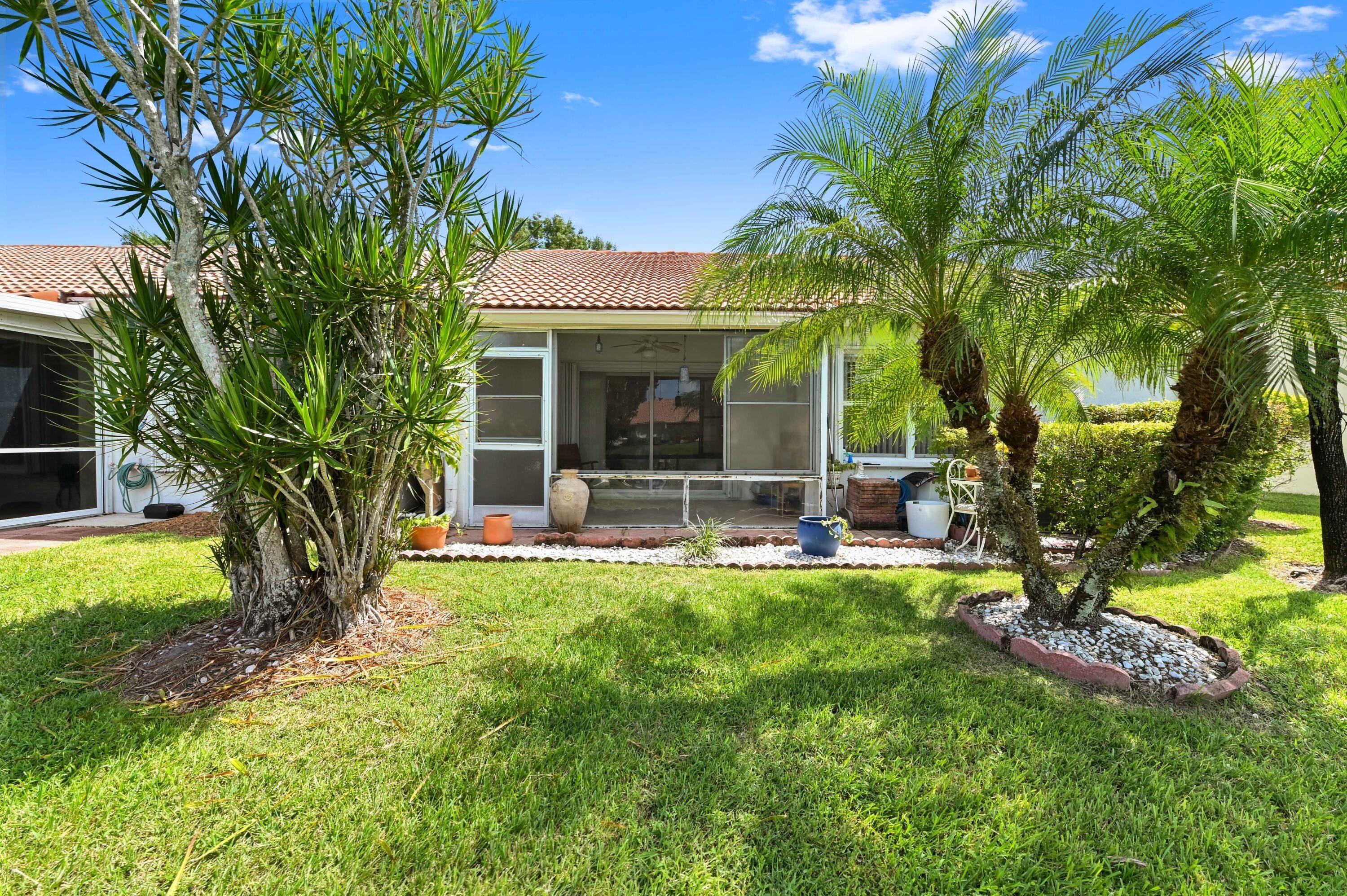 Lake Hibiscus Dr, Delray Beach, FL 33484