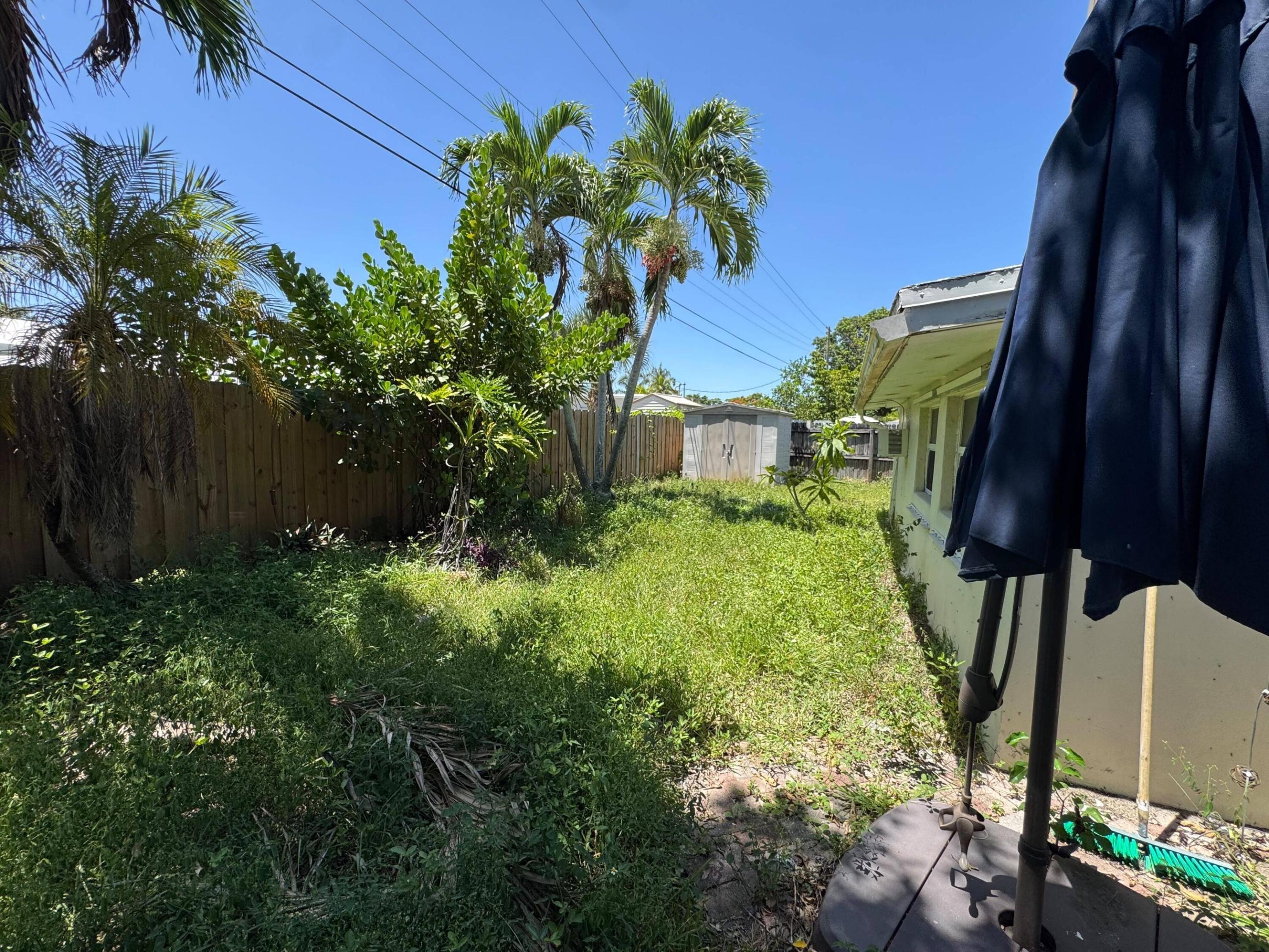 Ne 32nd St, Pompano Beach, FL 33064