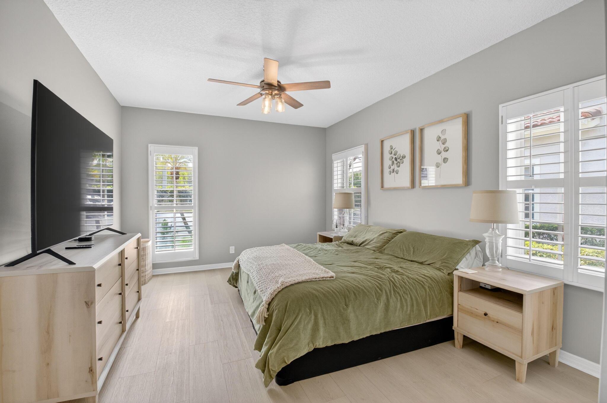 Sabal Gardens Ln, Boca Raton, FL 33487
