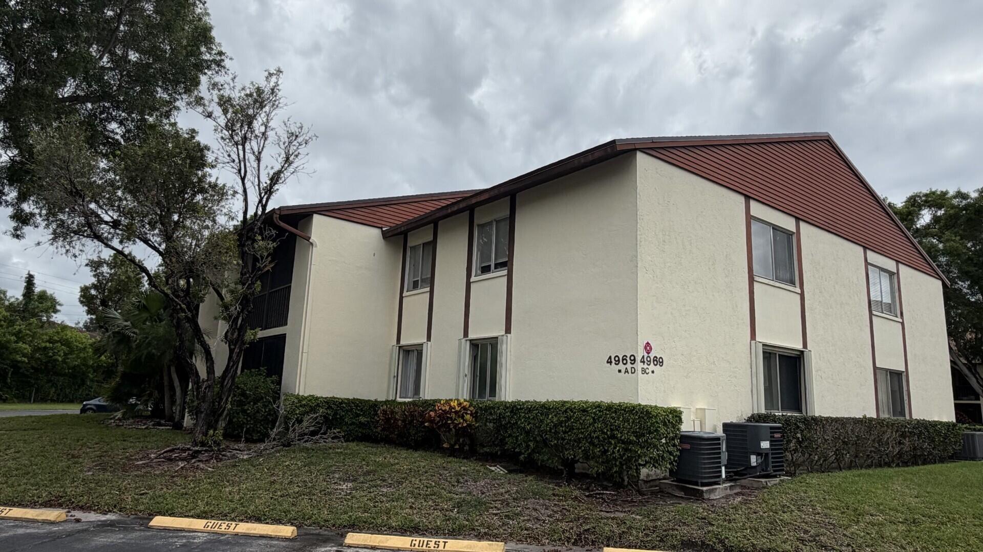 Sable Pine Cir, West Palm Beach, FL 33417