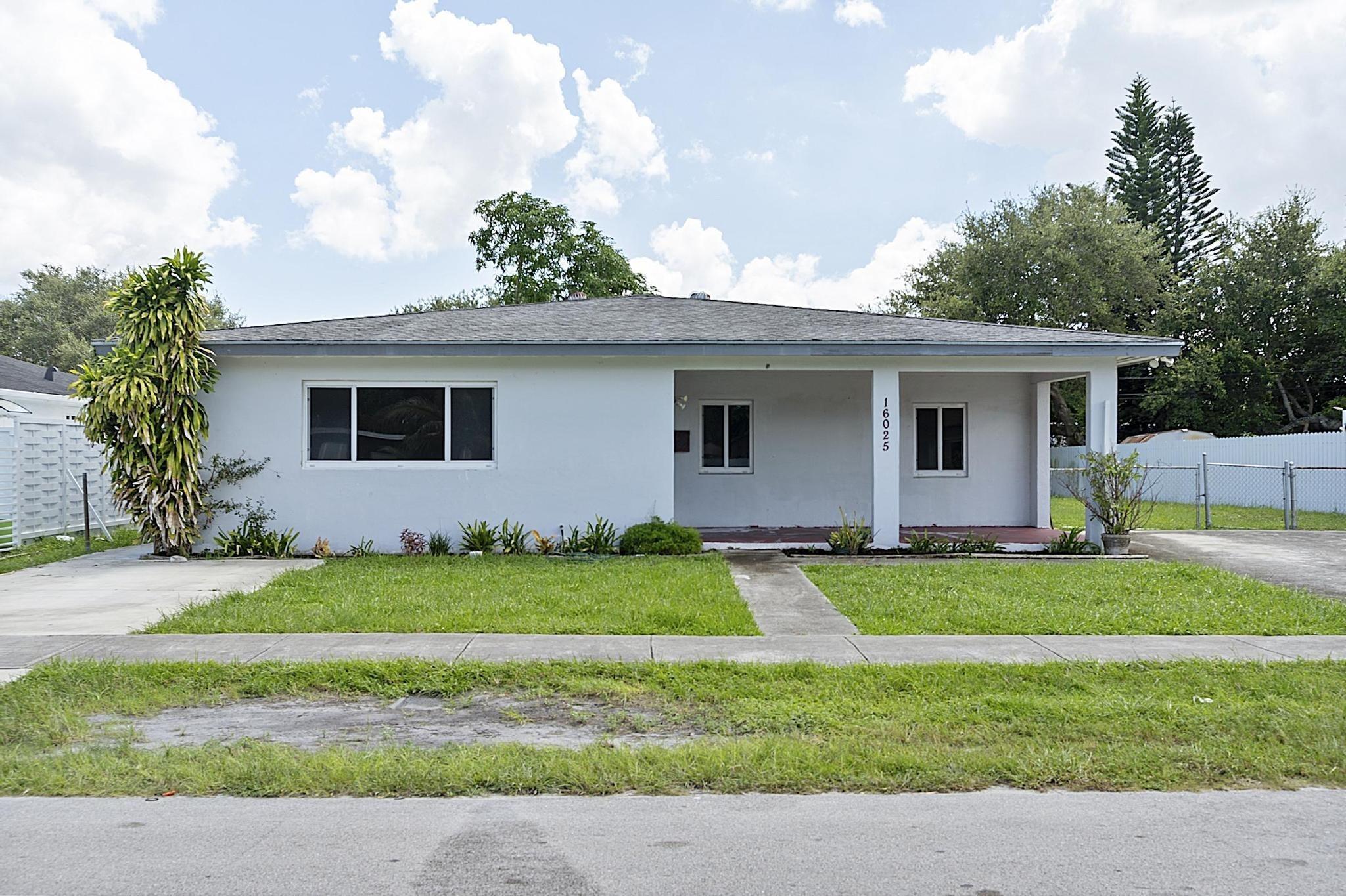 Nw 20th Ave, Opa Locka, FL 33054
