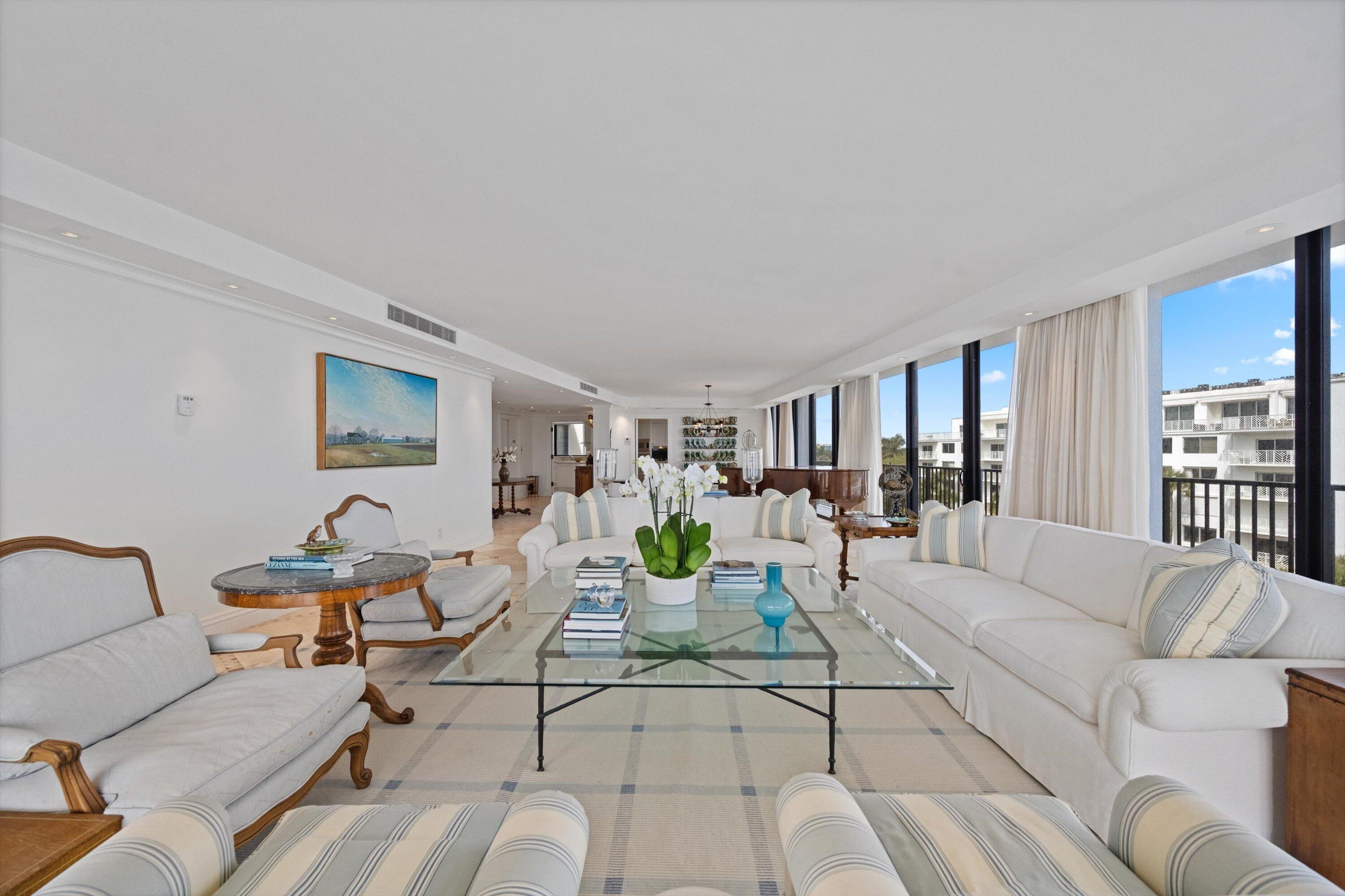 N Ocean Blvd, Palm Beach, FL 33480