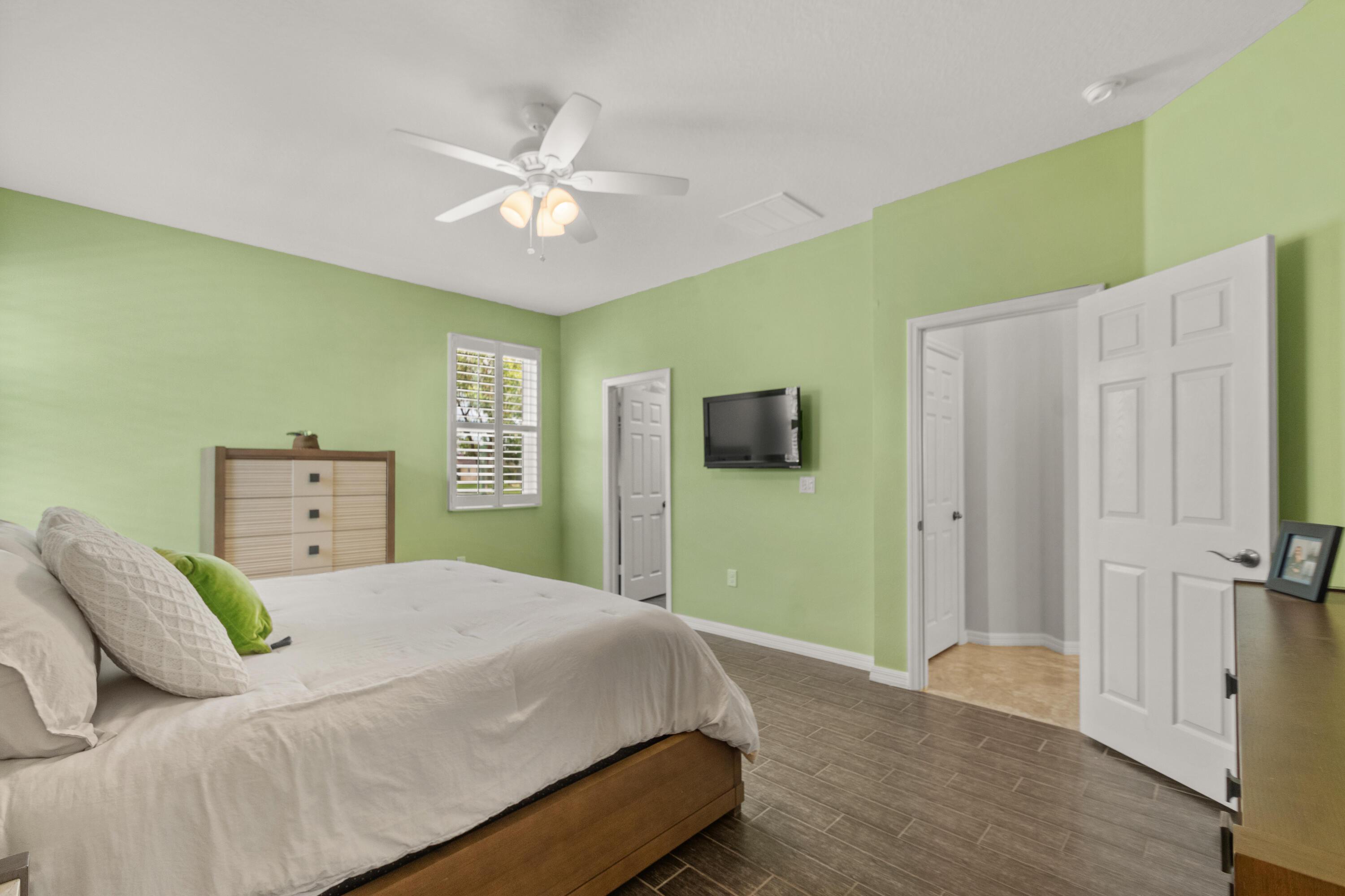 Port Royal Ct, Sebastian, FL 32958