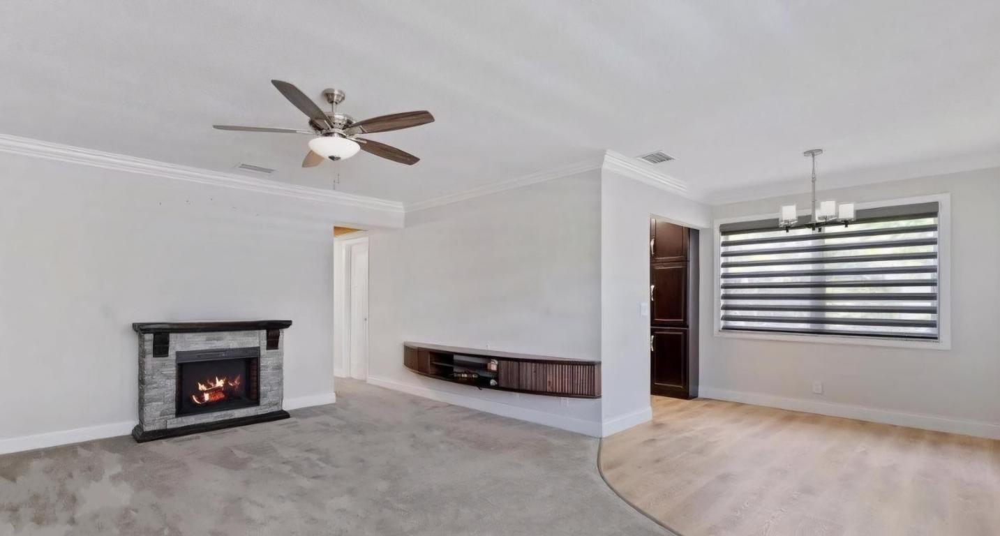 Farnham M, Deerfield Beach, FL 33442