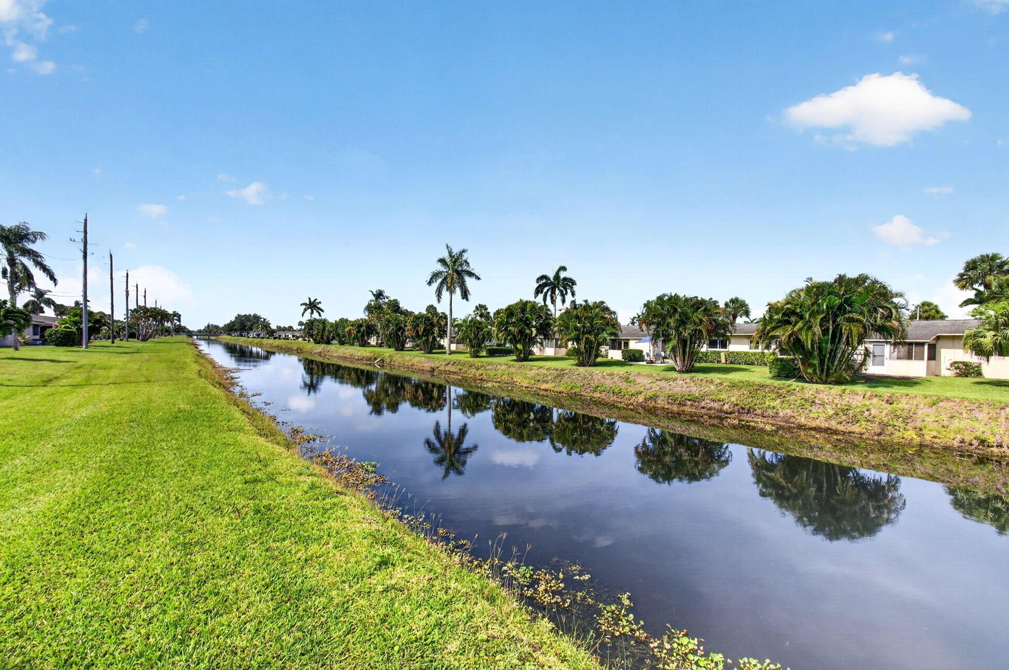 Dudley Dr W, West Palm Beach, FL 33415