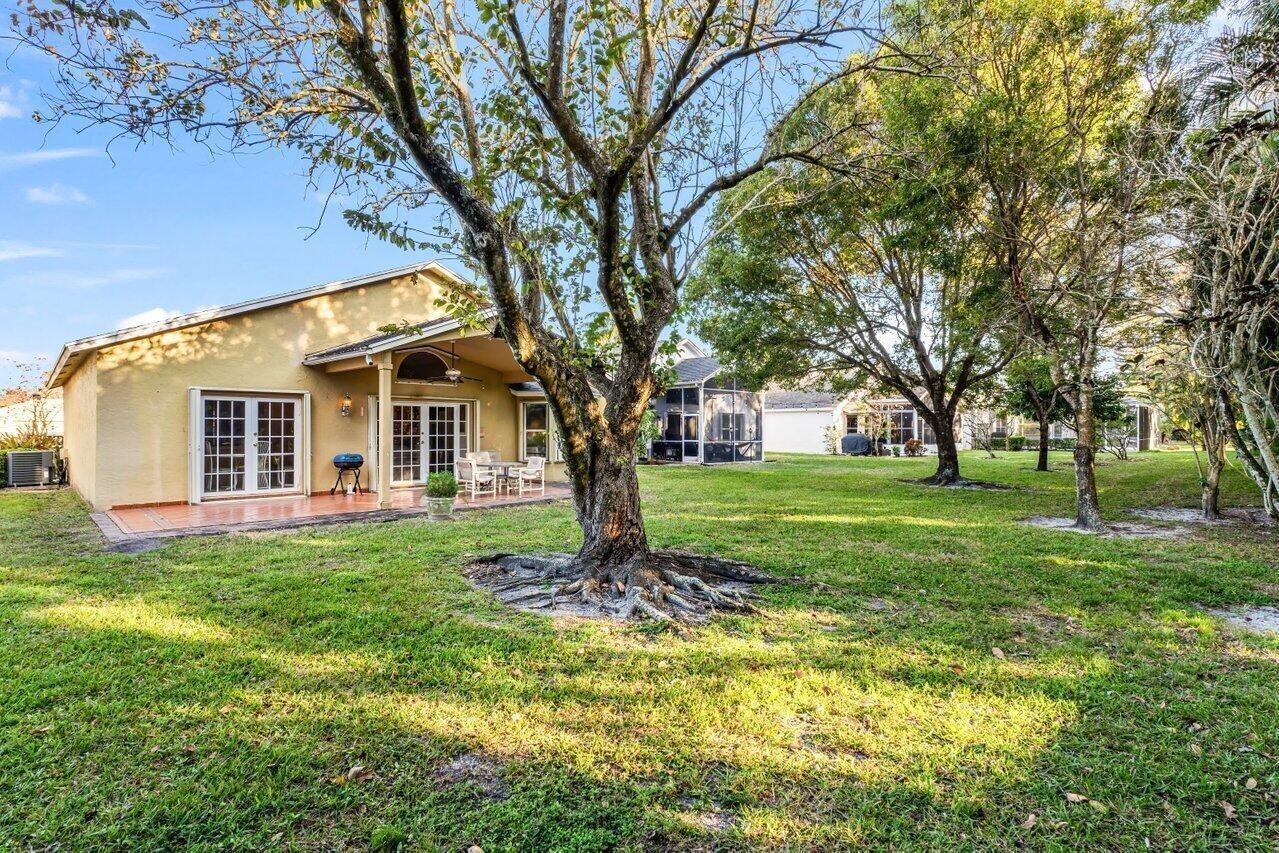 Soundings Ct, Greenacres, FL 33413