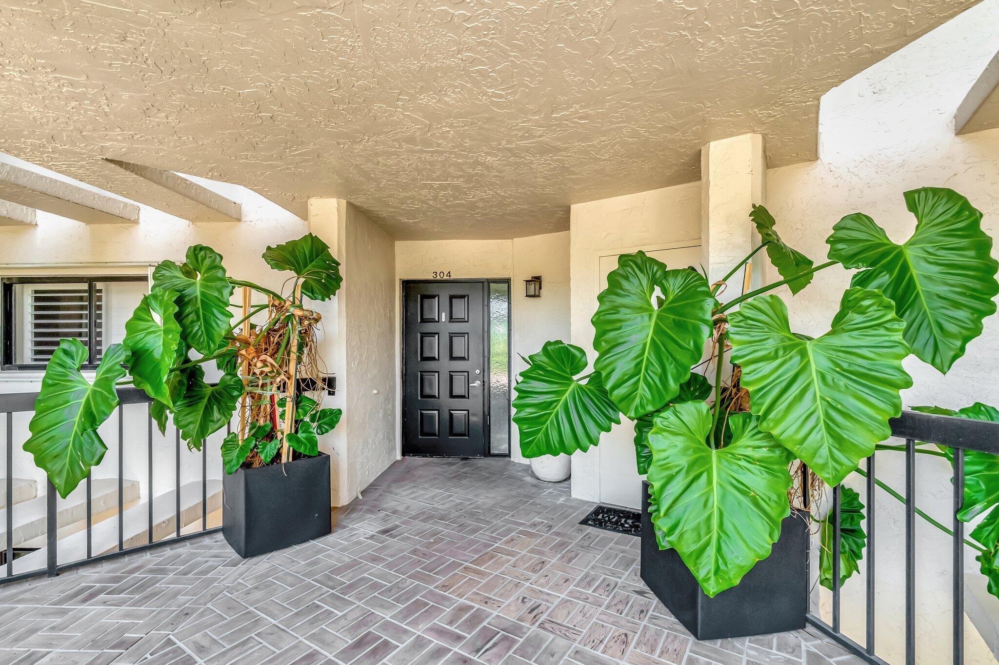 Fountains Dr S, Lake Worth, FL 33467