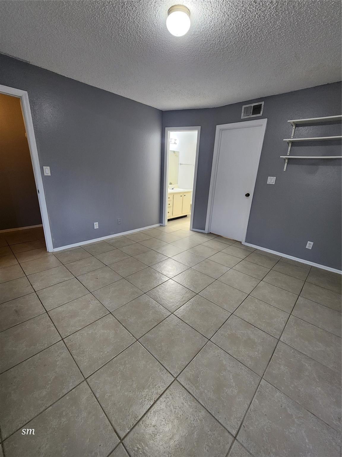 S University Dr, Davie, FL 33328