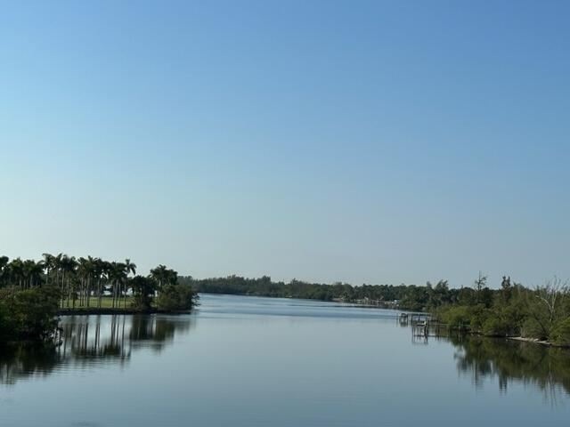 Se Delegate St, Hobe Sound, FL 33455