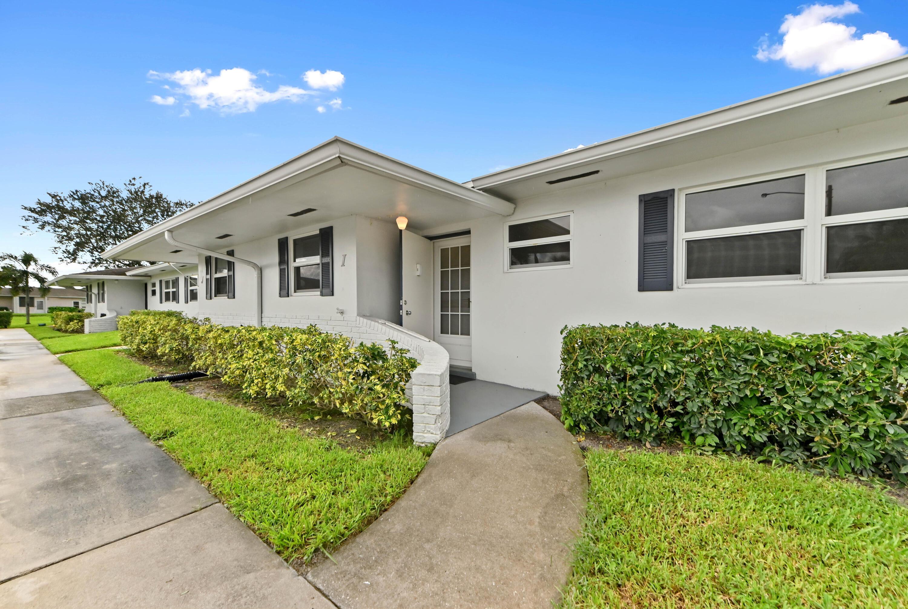 Emory Dr E, West Palm Beach, FL 33415