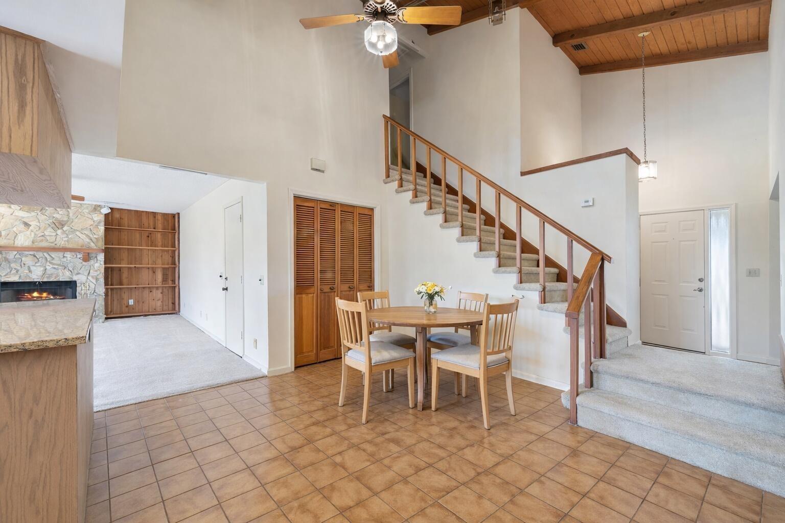 Native Dancer Rd E, Palm Beach Gardens, FL 33418