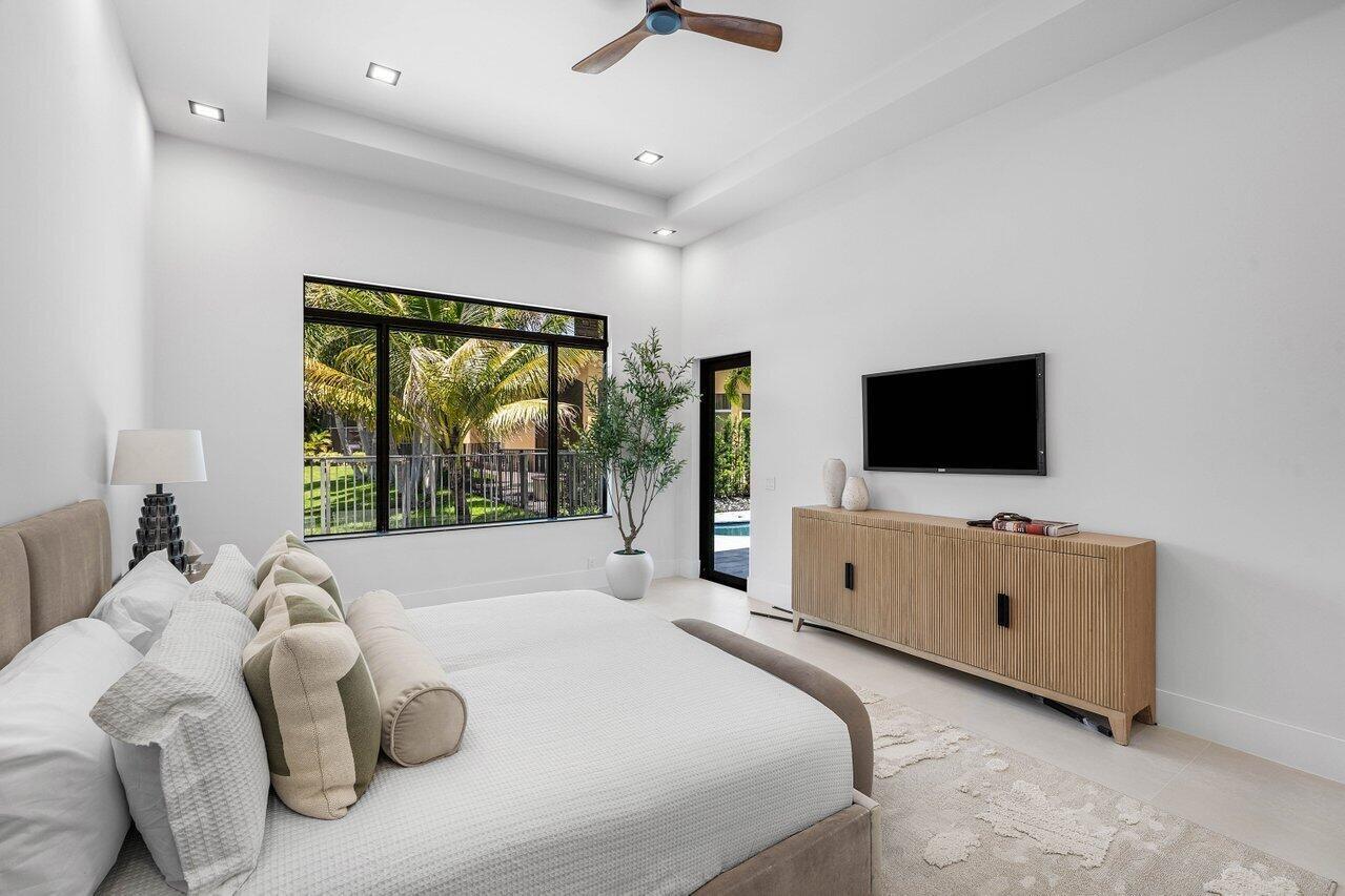 Lake Azure Way, Boca Raton, FL 33496