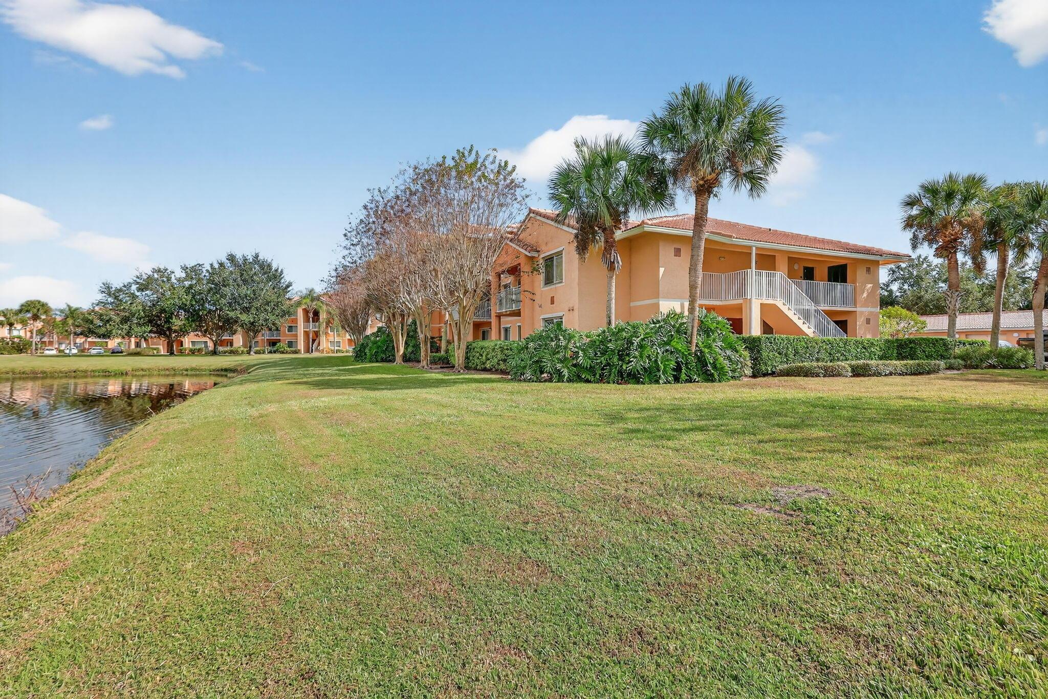 Sw Palm Dr, Port Saint Lucie, FL 34986