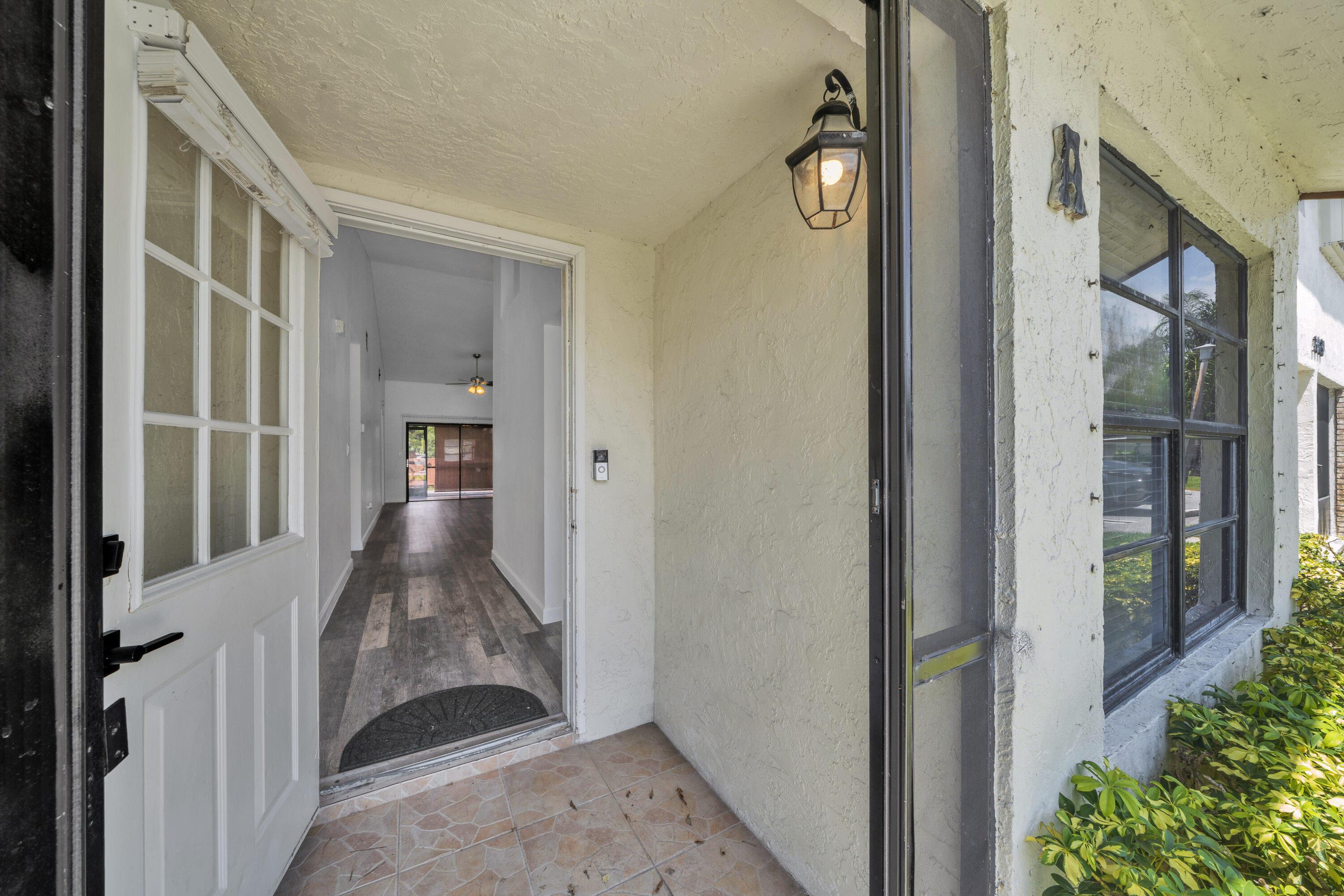 Parkside Green Dr, Greenacres, FL 33415
