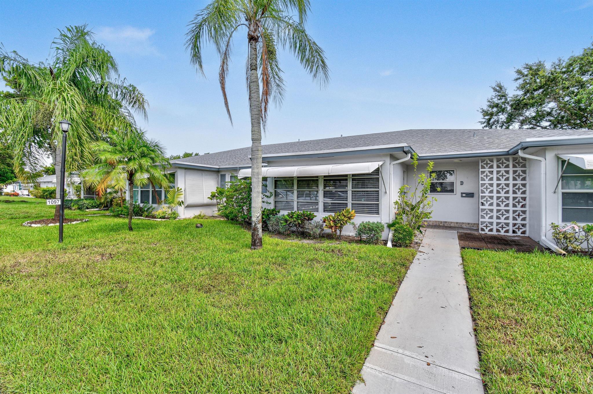 Circle Ter W, Delray Beach, FL 33445