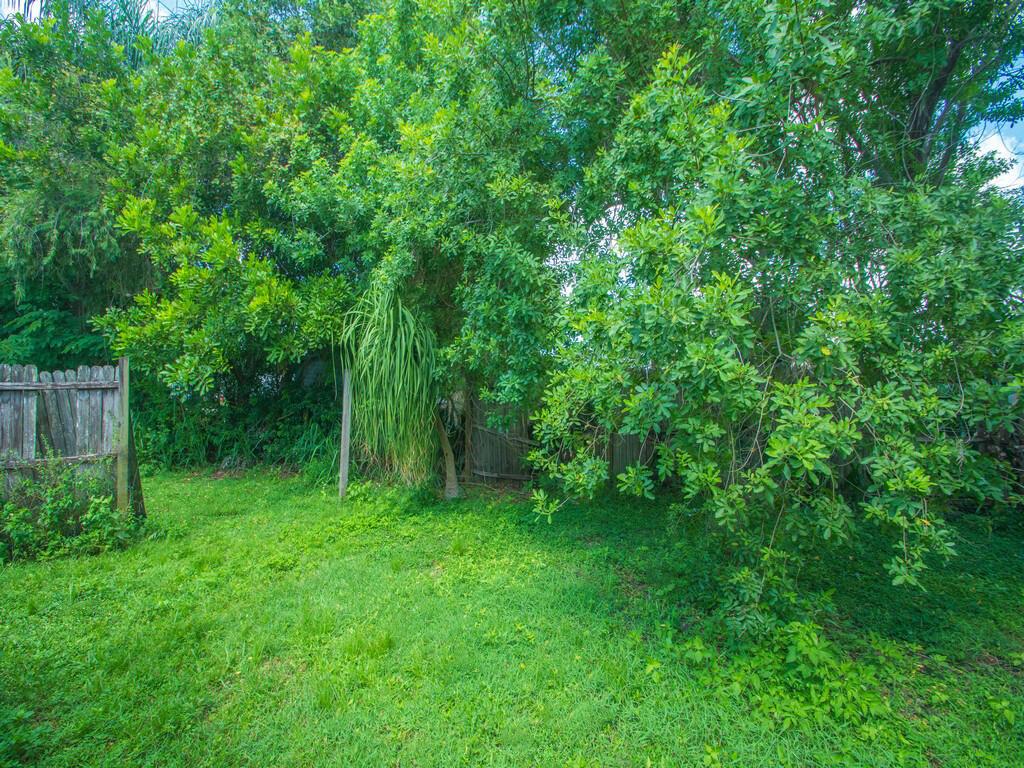 Sandia Ave, Port Saint Lucie, FL 34983