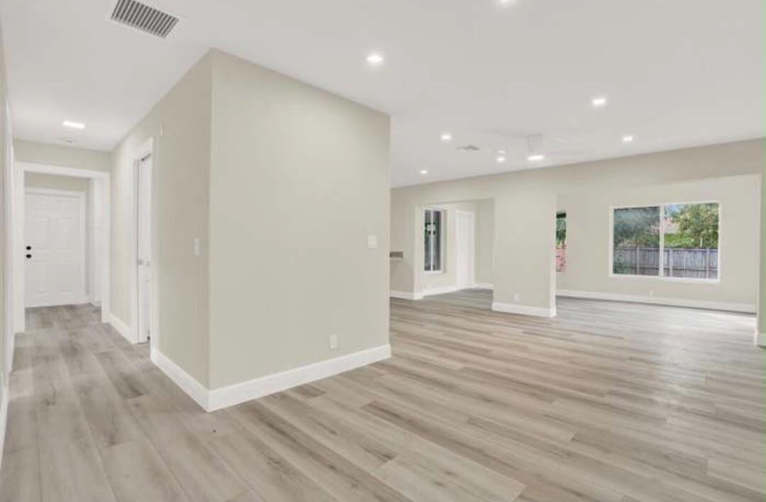 Sleepy Willow Way, Delray Beach, FL 33484