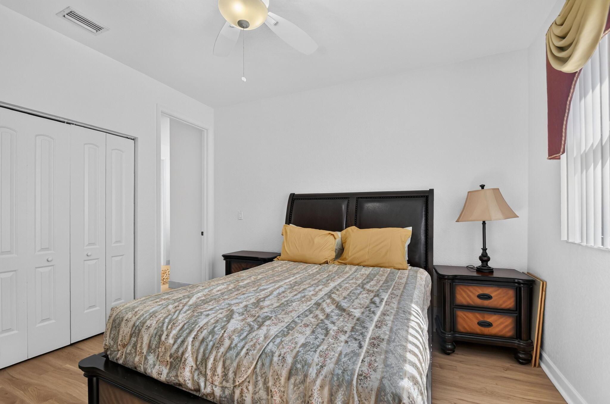 Walnut Hill Dr, Lake Worth, FL 33467