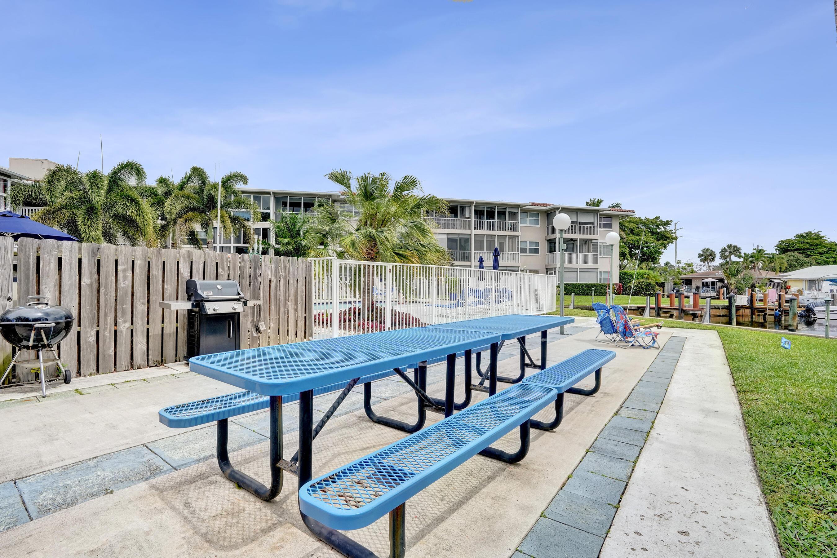 Sw 12th St, Fort Lauderdale, FL 33315