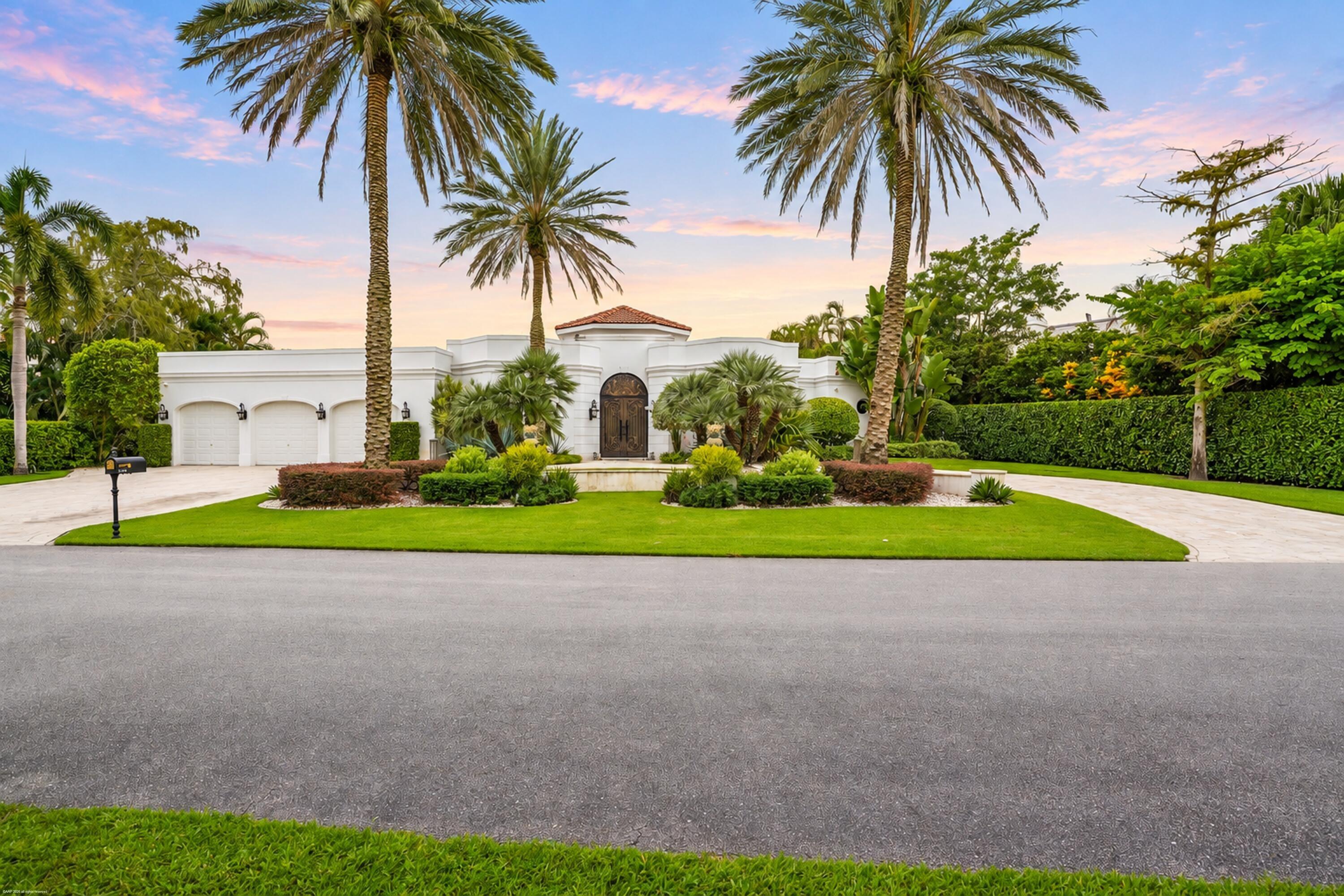 Golf Brook Dr, Wellington, FL 33414